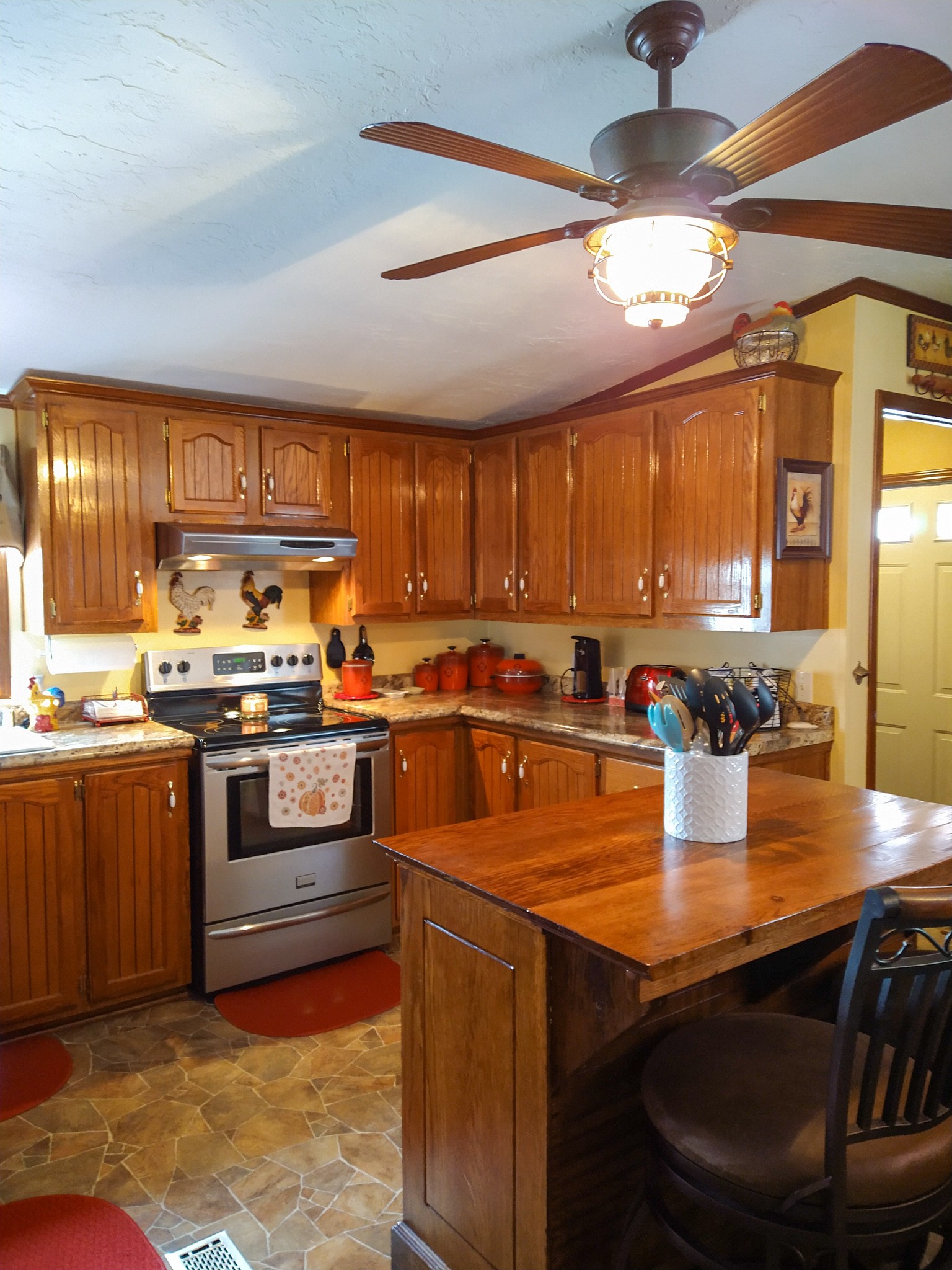 1307 Dobbins Pike