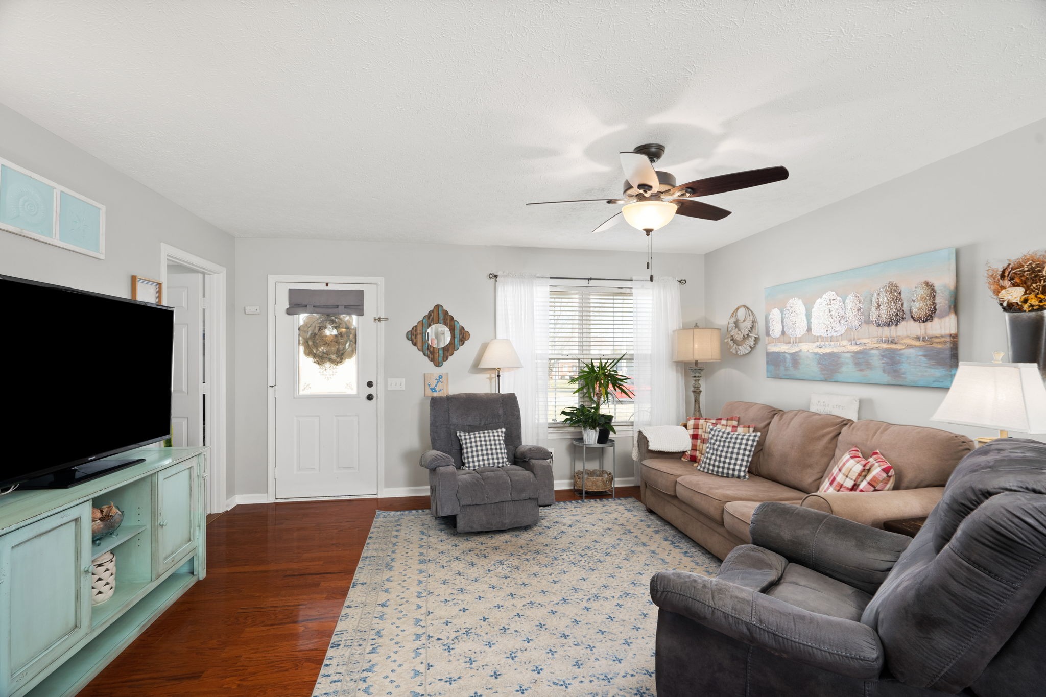 127 Megann Dr
