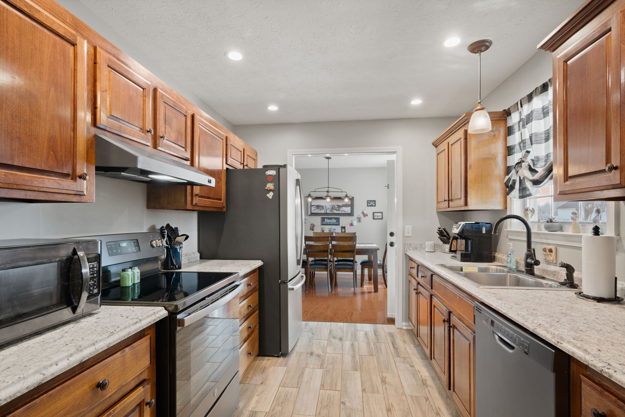 127 Megann Dr