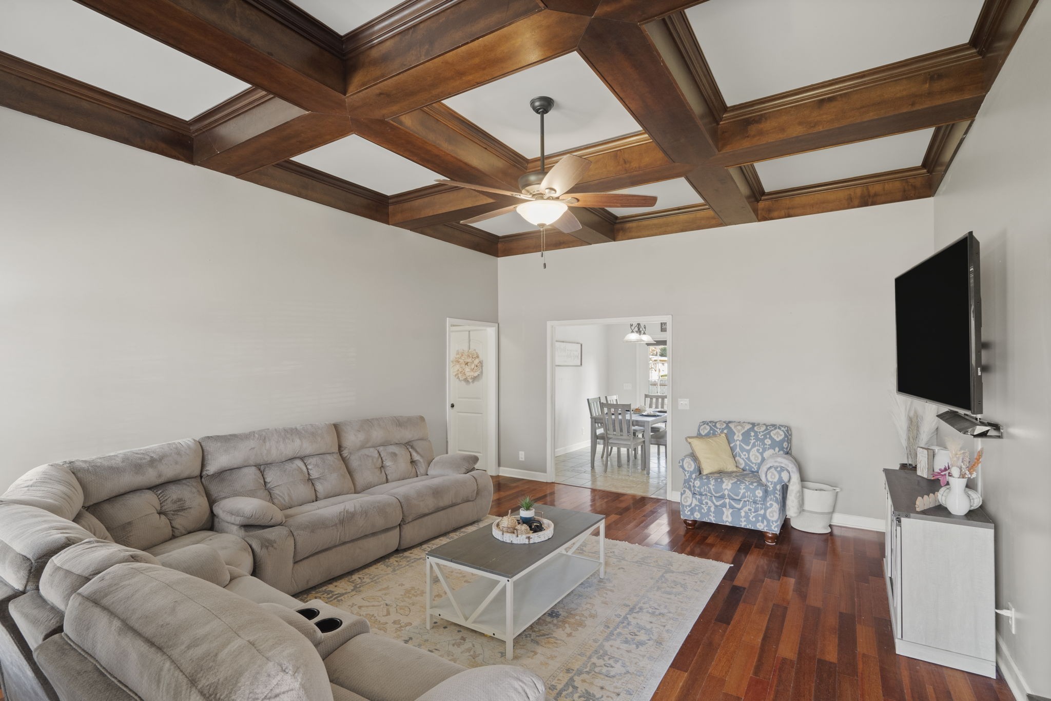 112 Eagles Nest Dr
