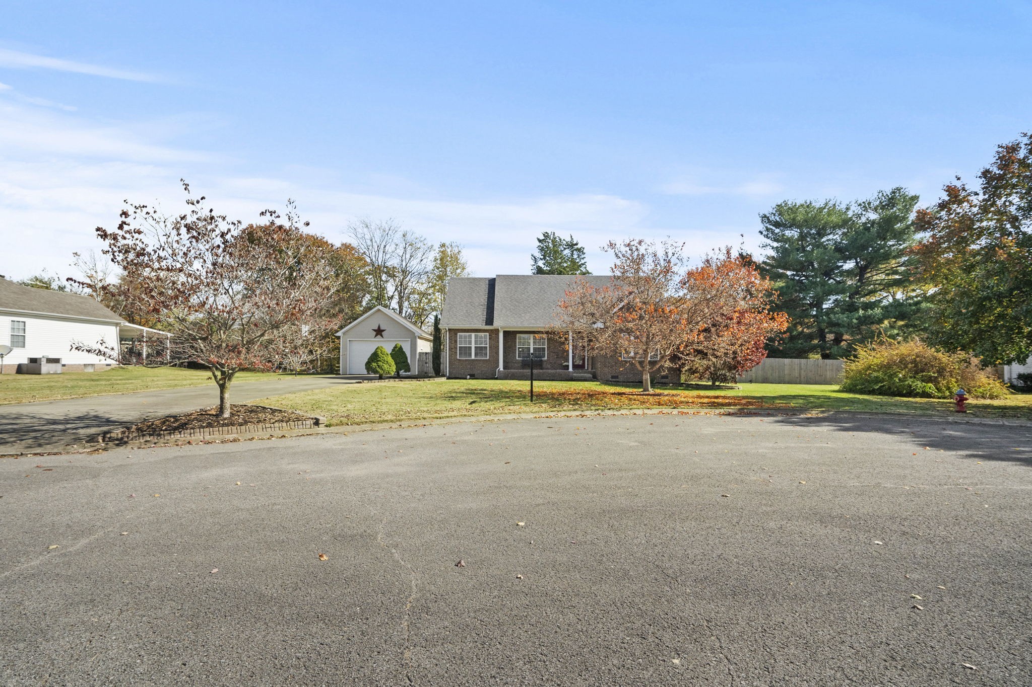 112 Eagles Nest Dr