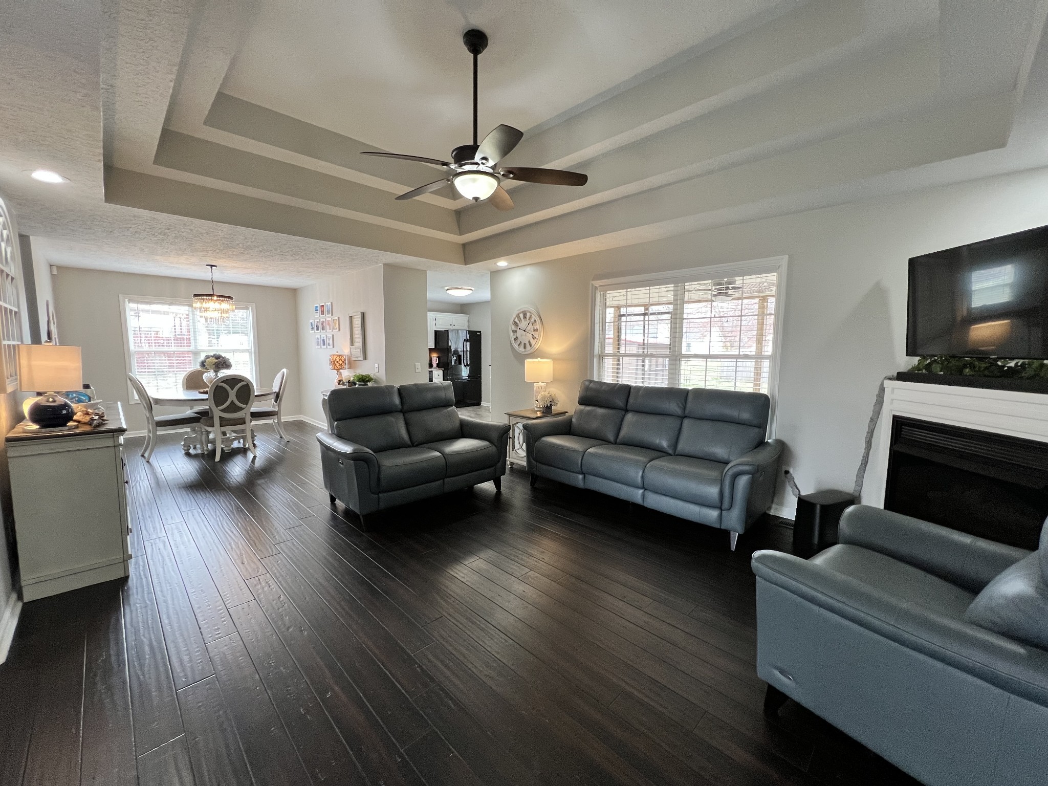 1203 Andrea Ln