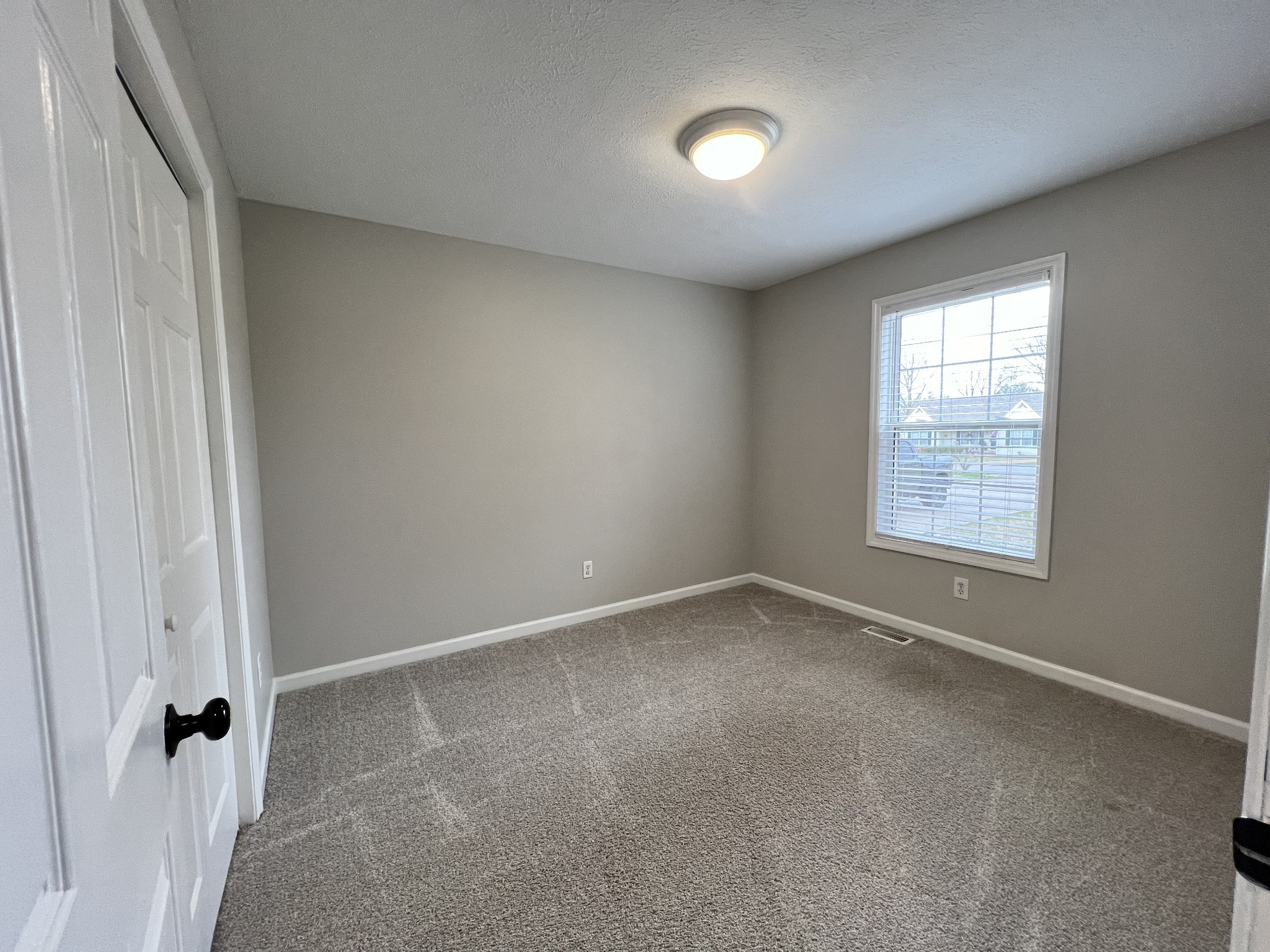 1203 Andrea Ln