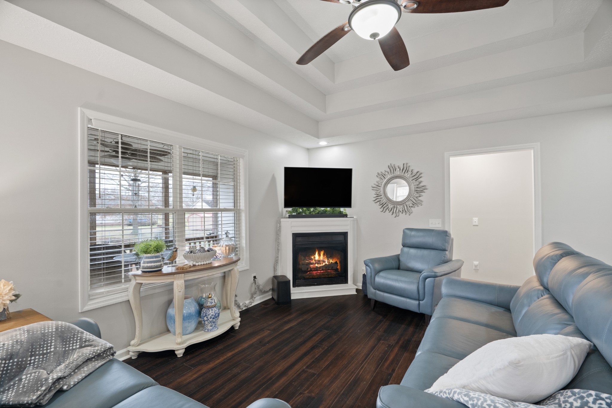 1203 Andrea Ln