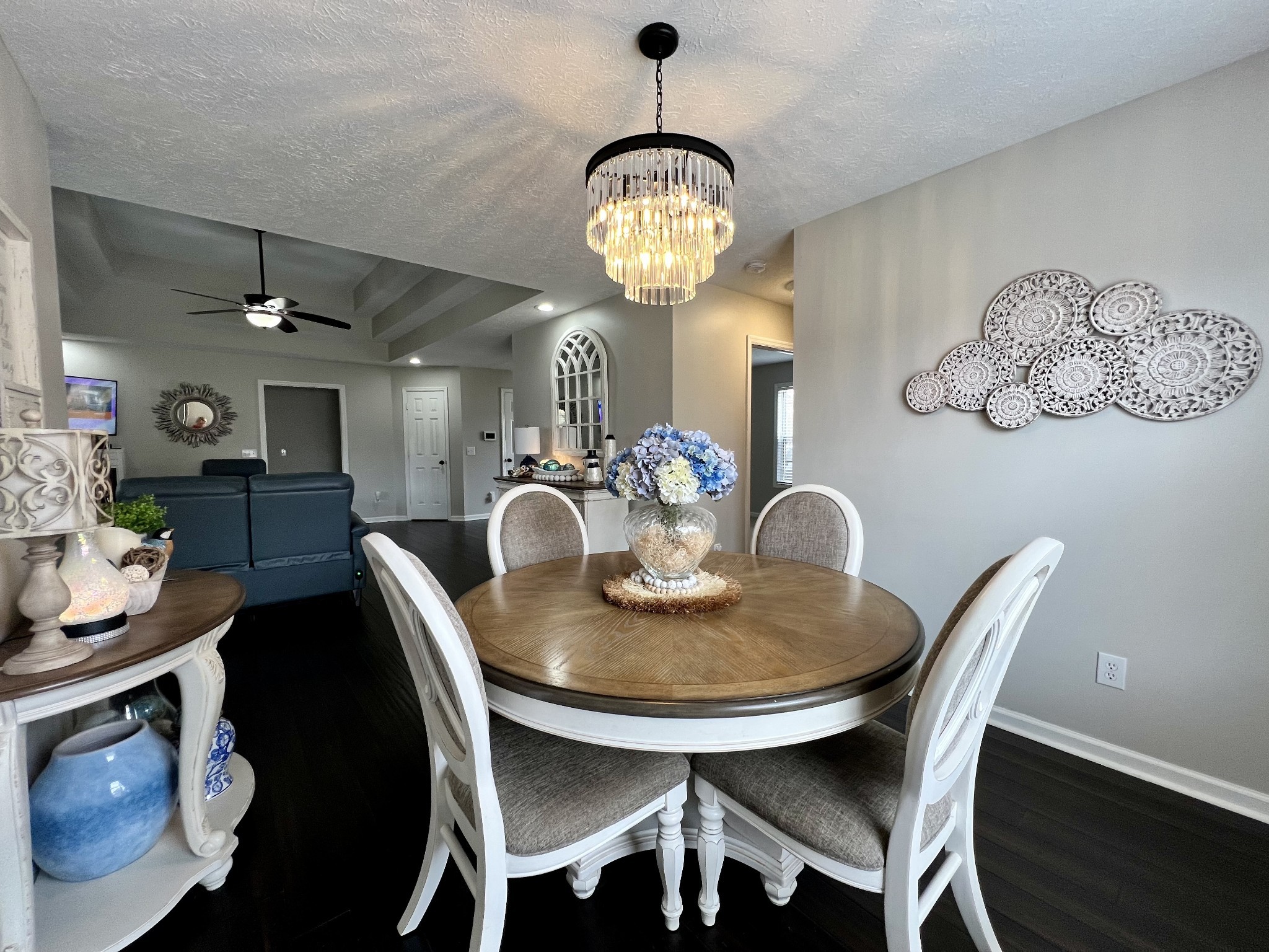 1203 Andrea Ln