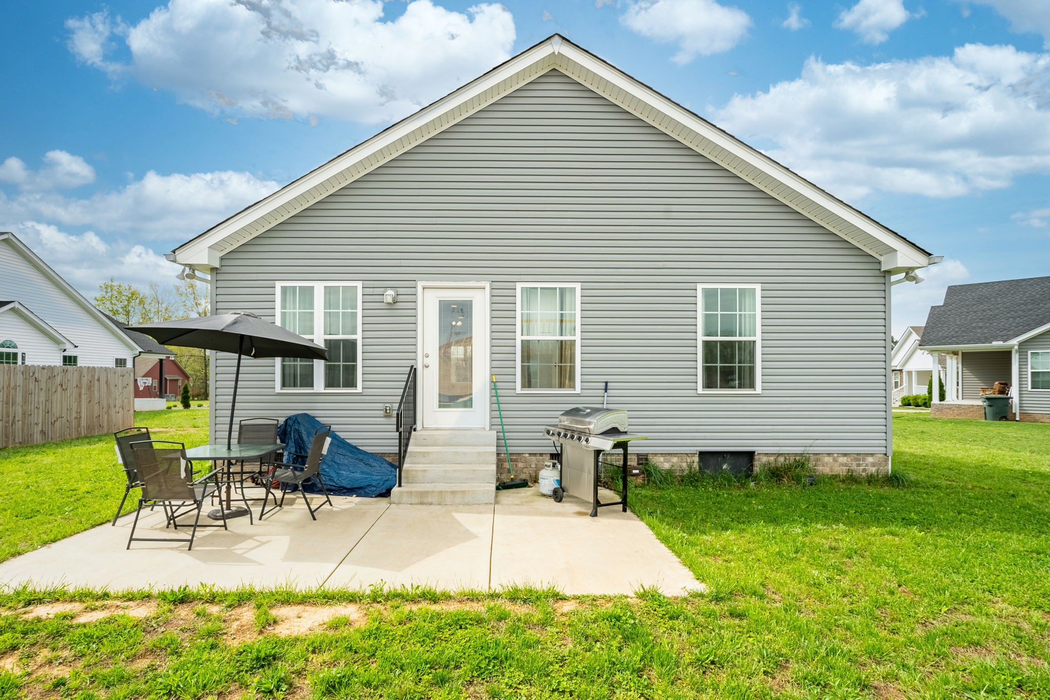 112 Tanesha Ct