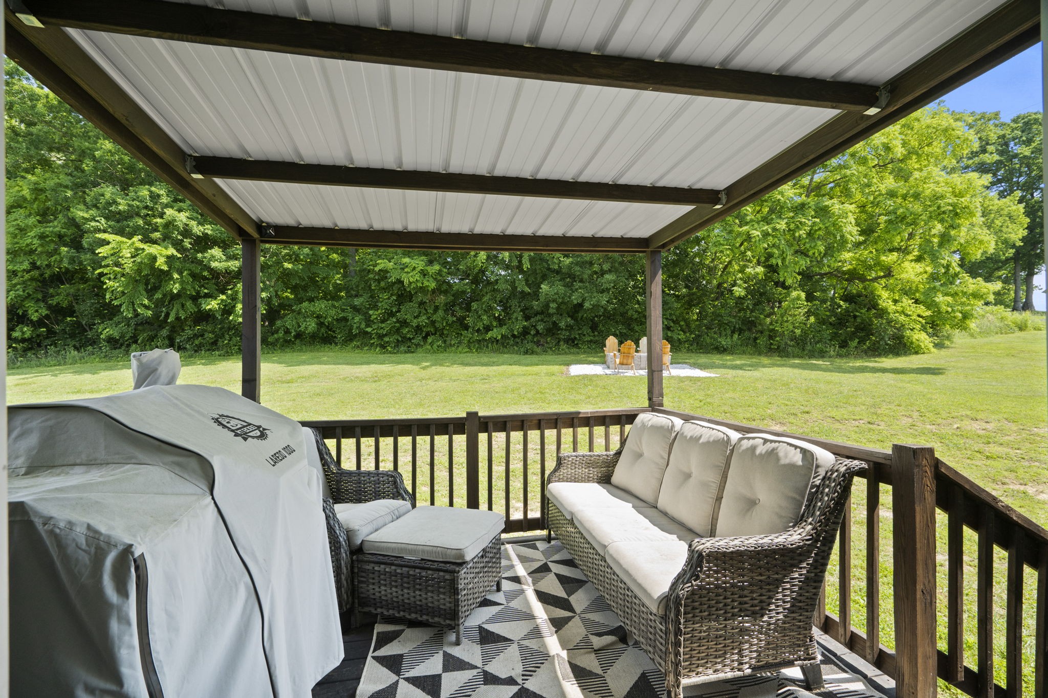 355 John Henry Rd