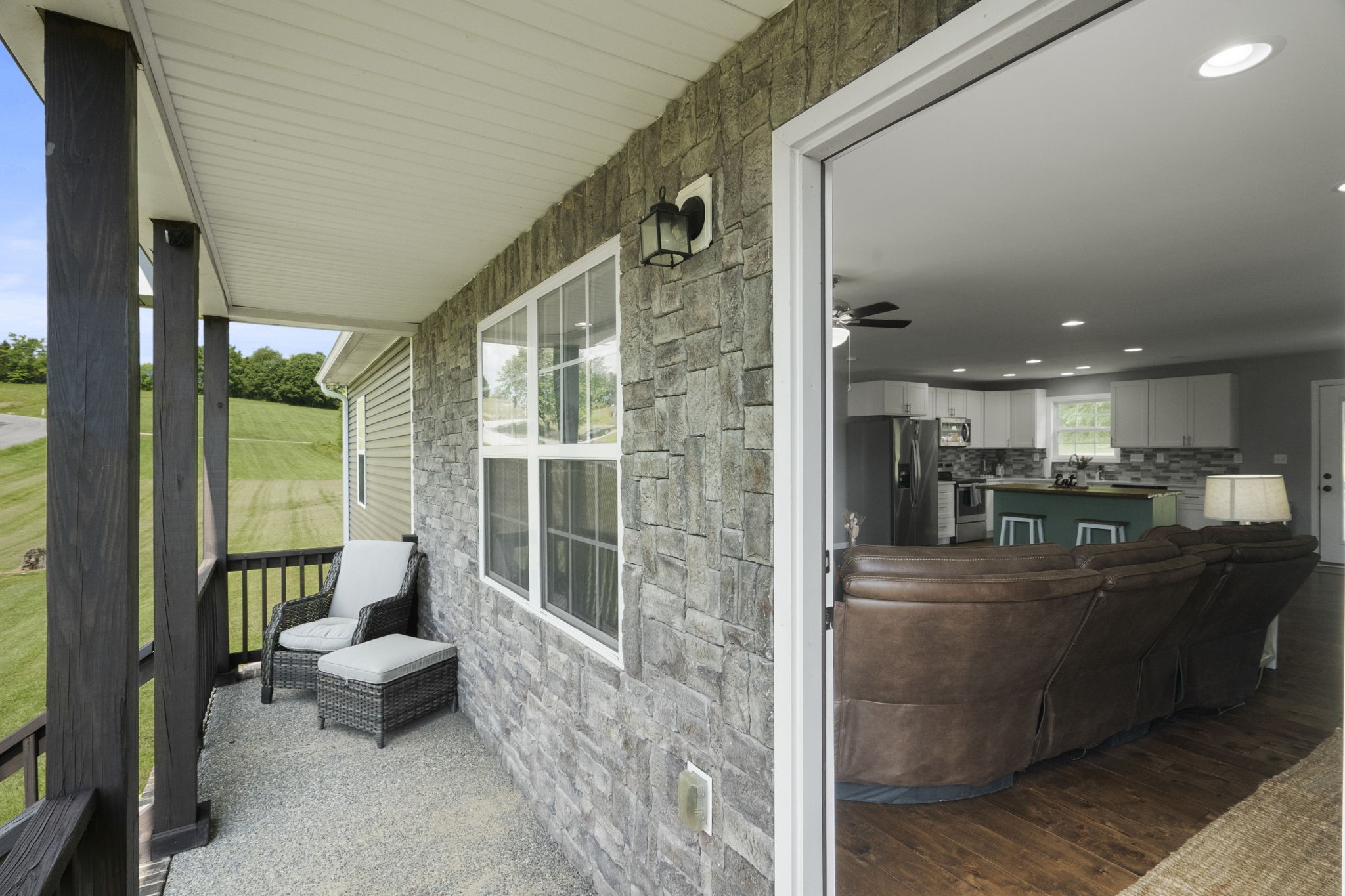 355 John Henry Rd