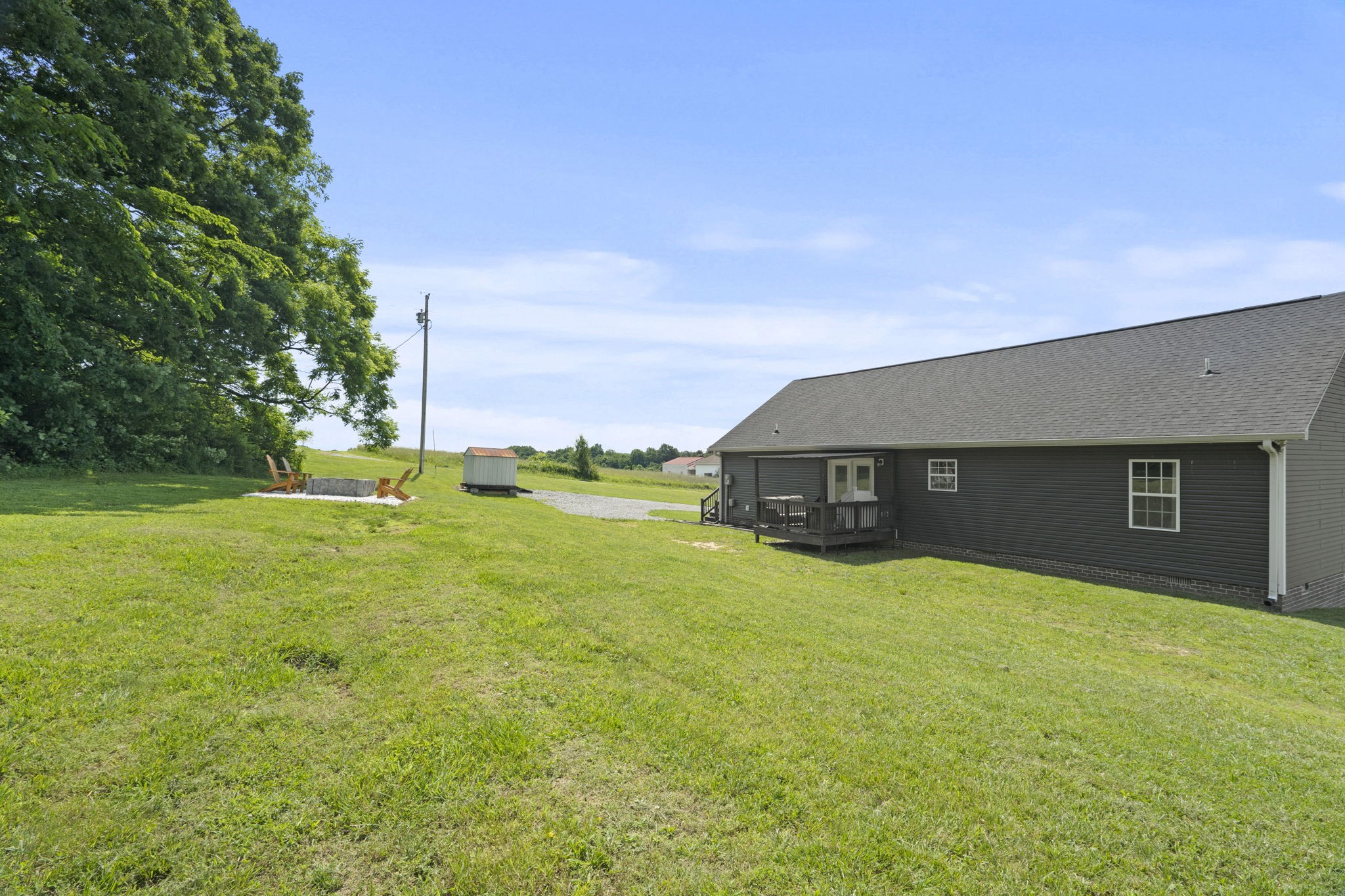 355 John Henry Rd