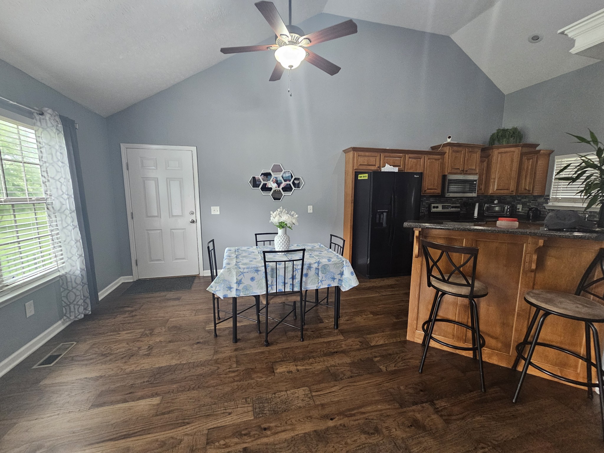328 Airport Rd