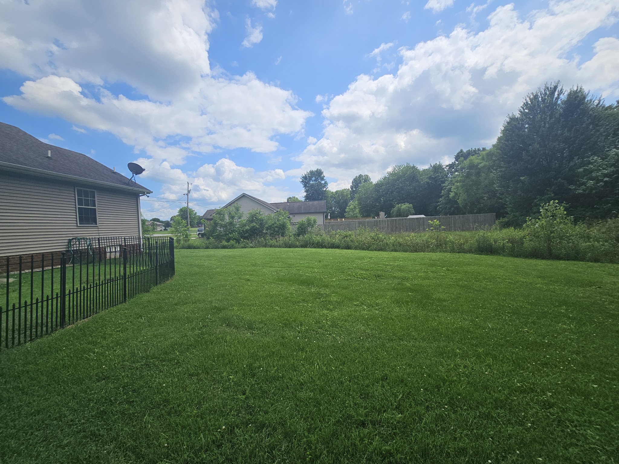 328 Airport Rd