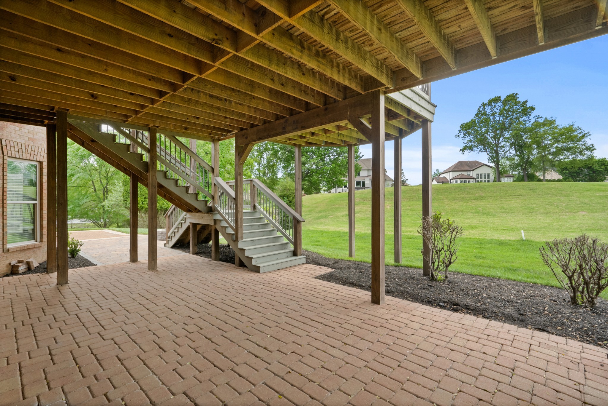 986 Isaac Franklin Dr