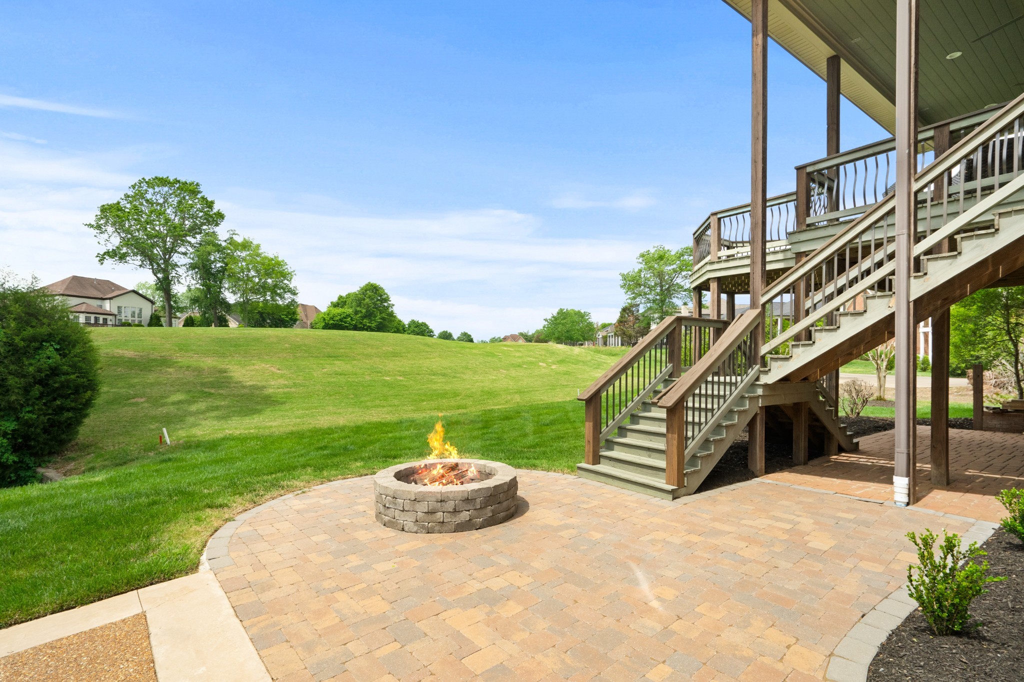 986 Isaac Franklin Dr