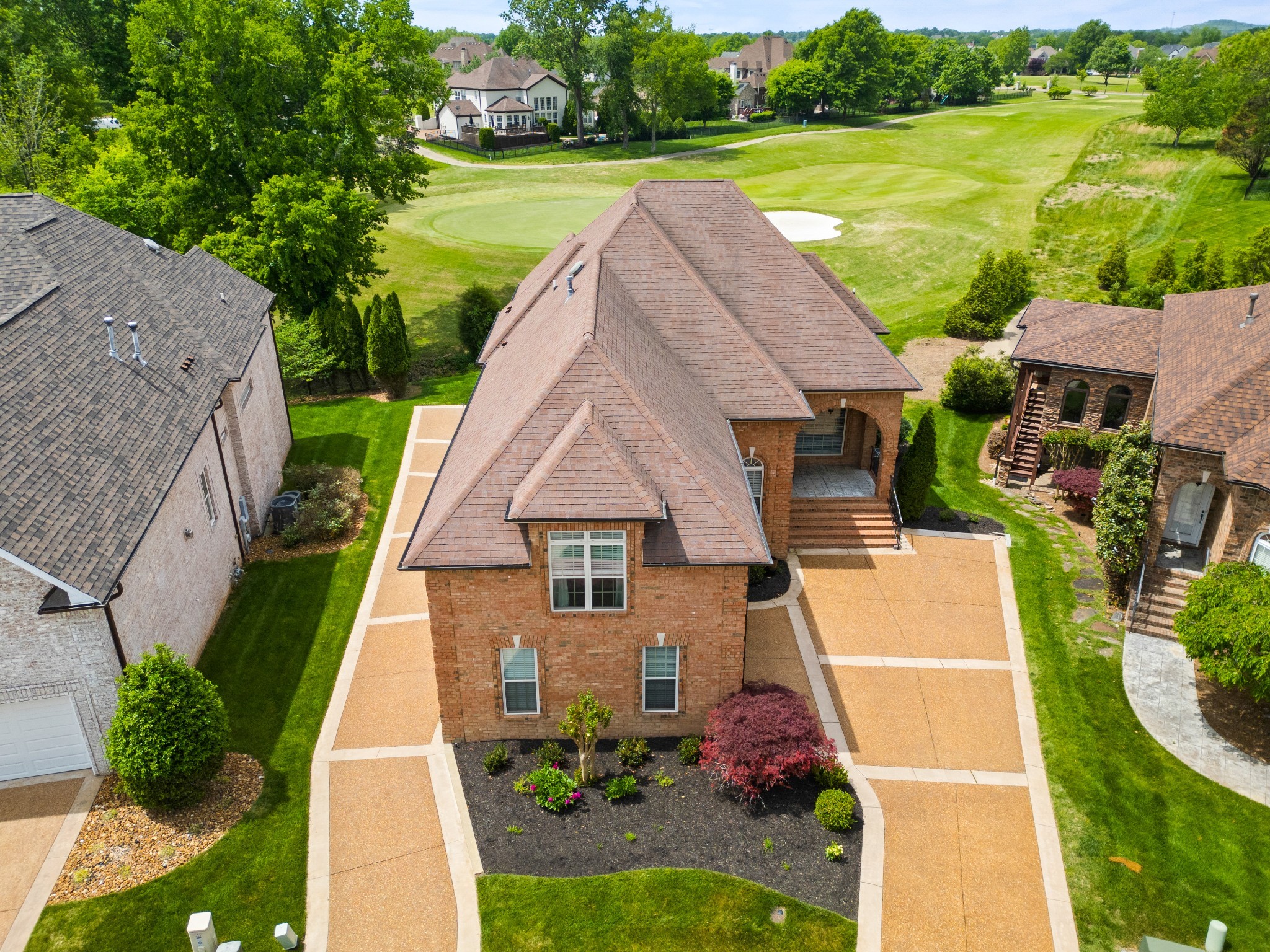 986 Isaac Franklin Dr