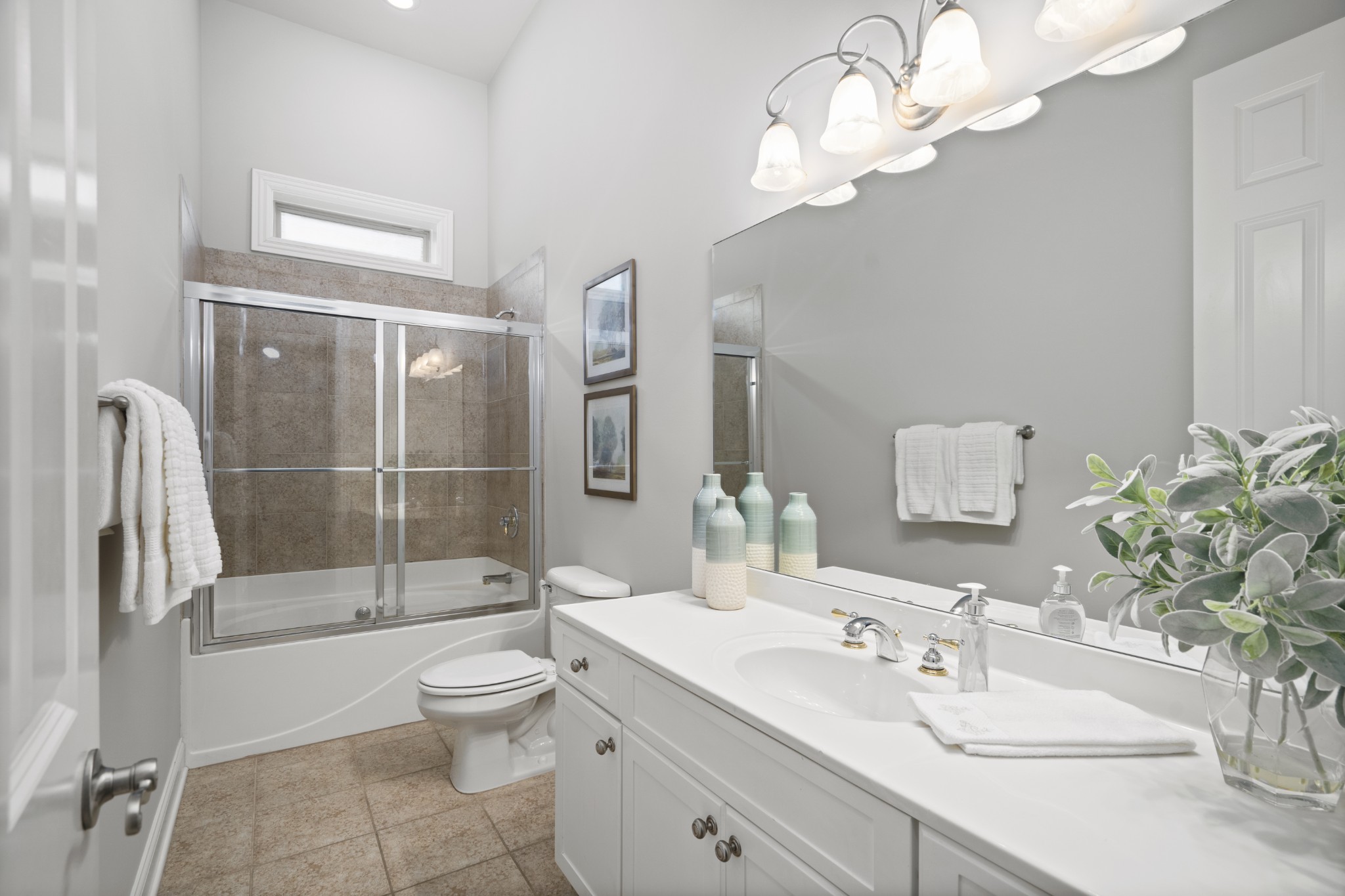 986 Isaac Franklin Dr