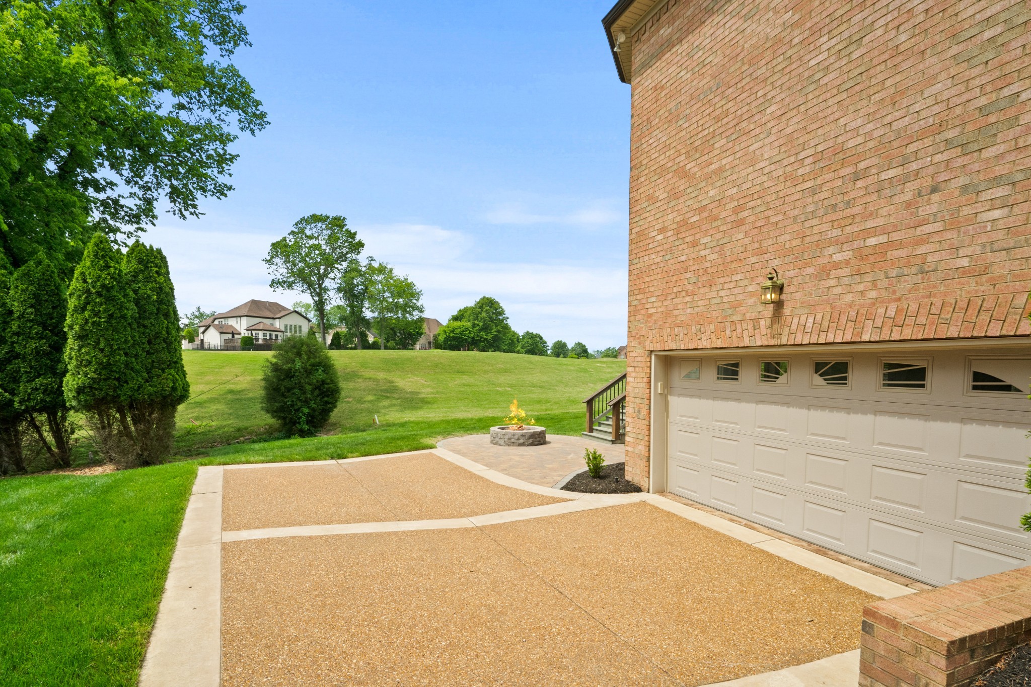 986 Isaac Franklin Dr