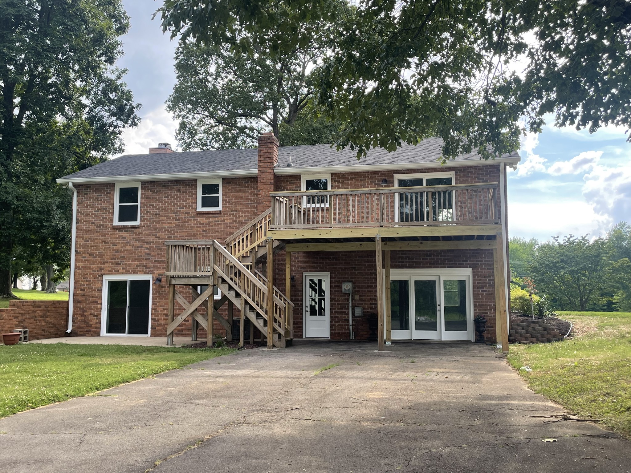 9359 Highway 49E