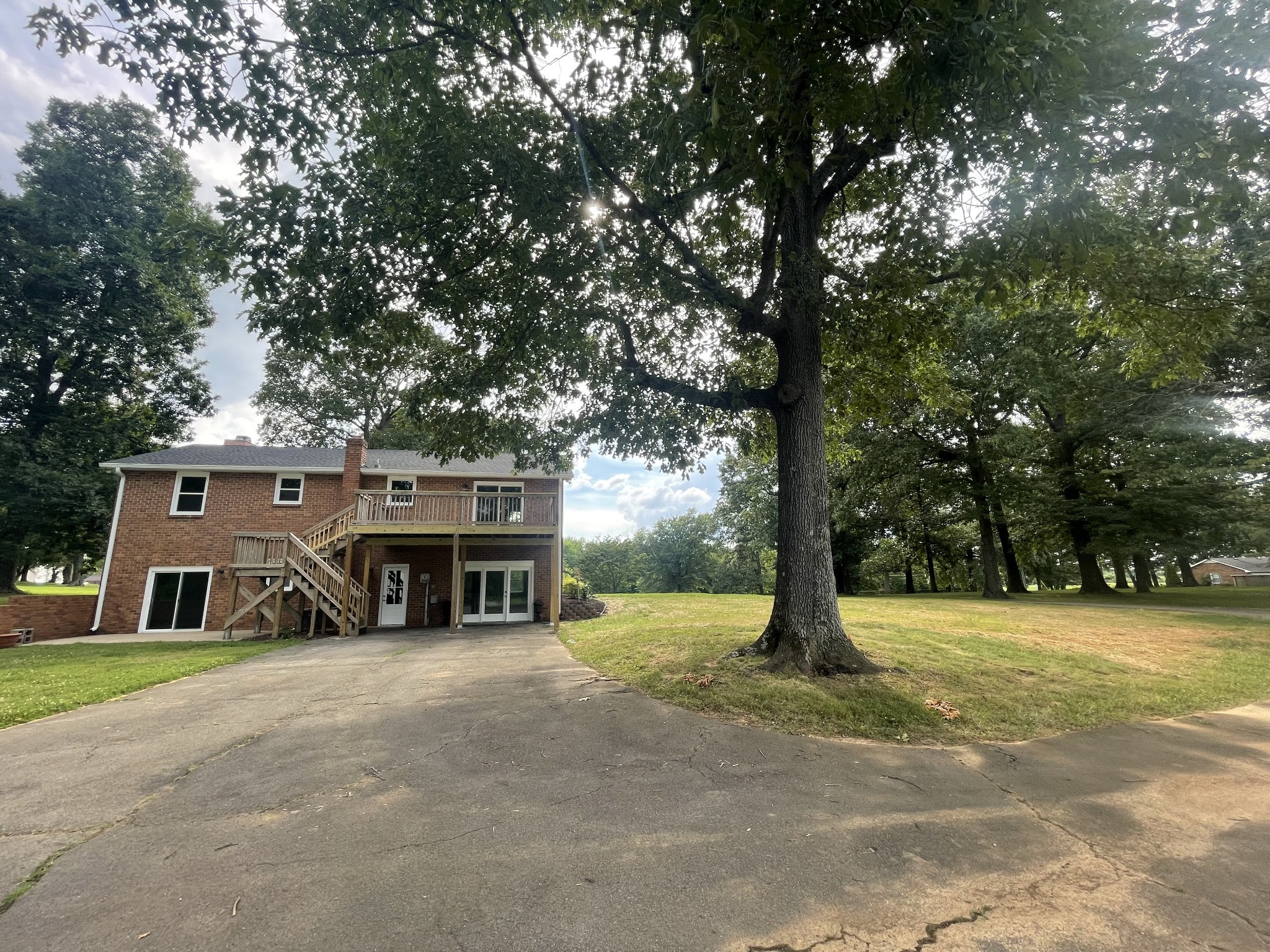 9359 Highway 49E