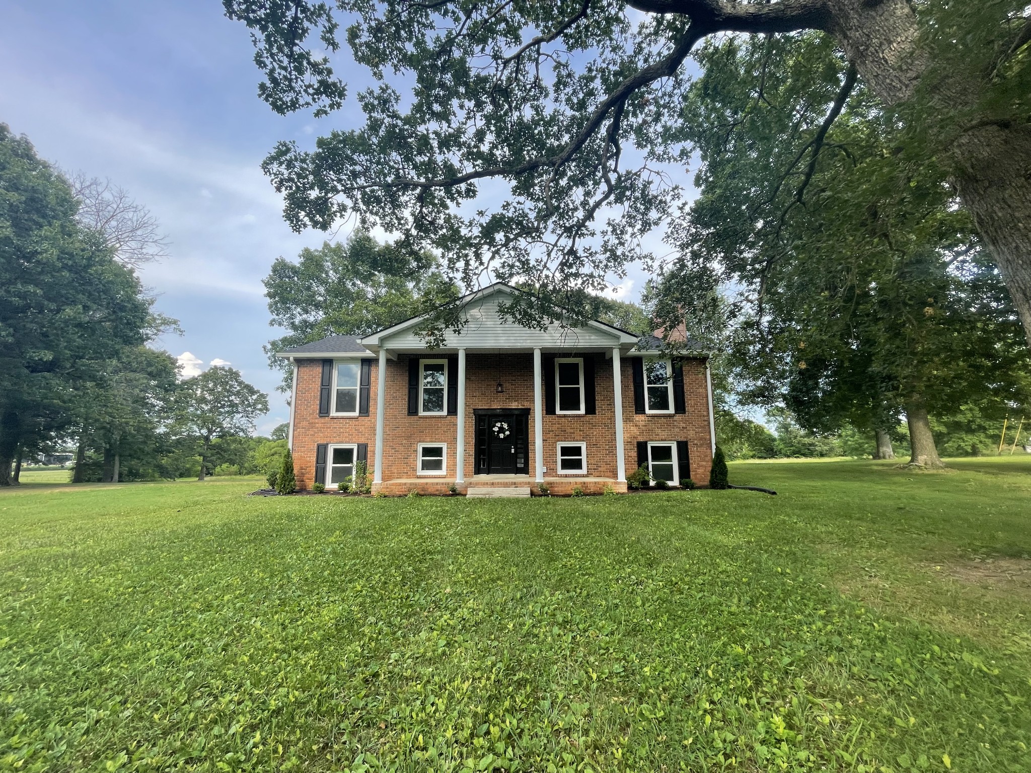9359 Highway 49E