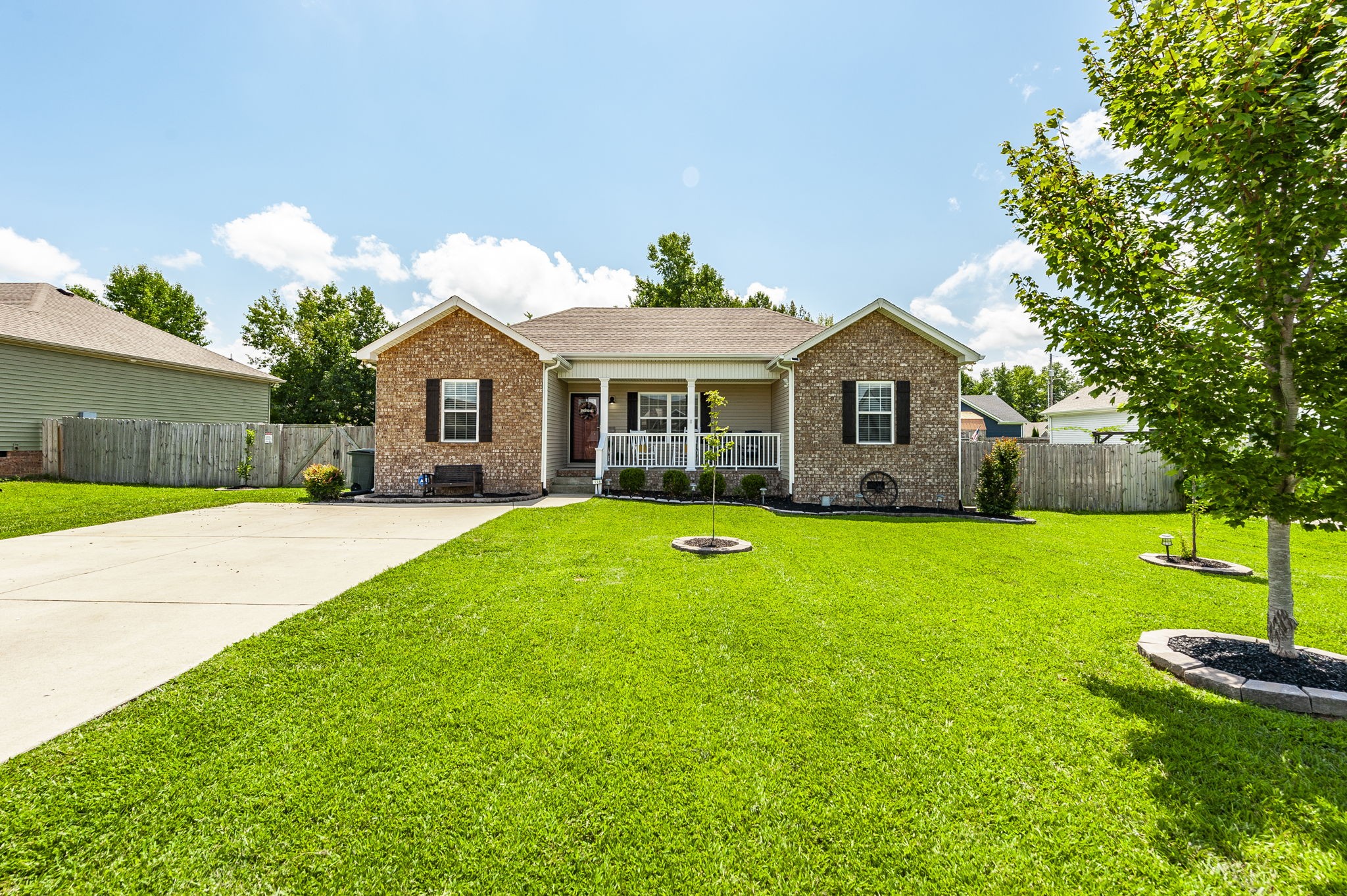 118 Thacker Dr