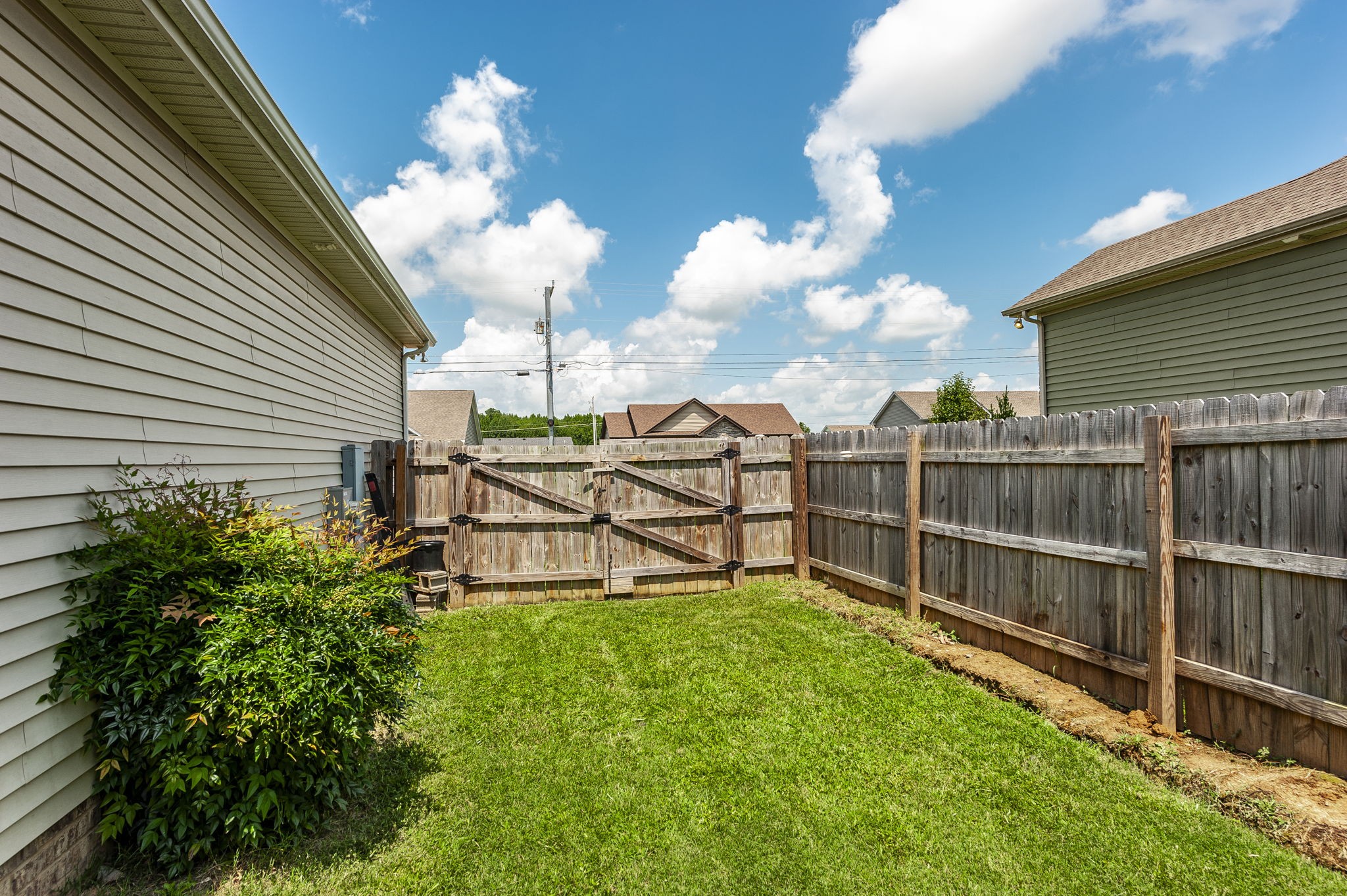 118 Thacker Dr