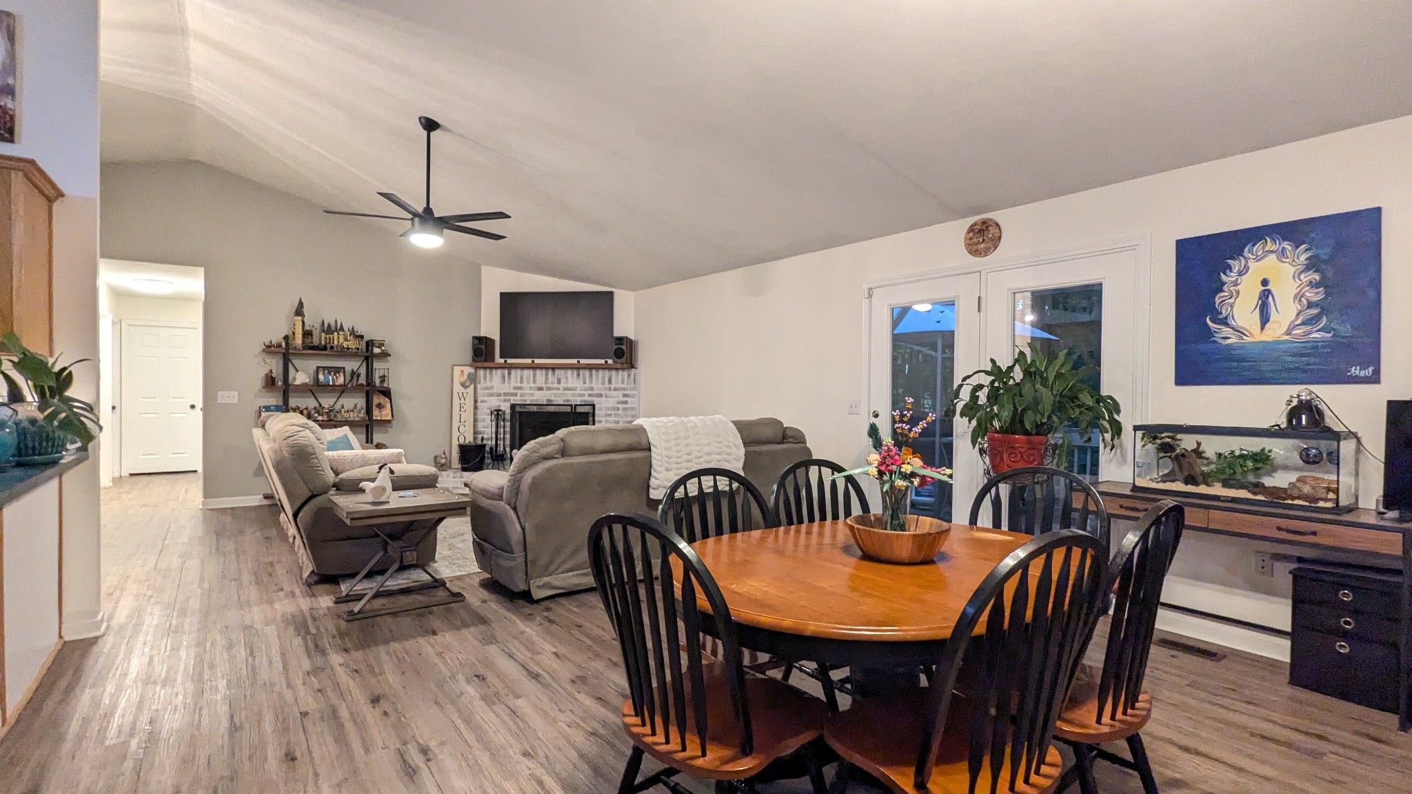 1099 N Boiling Springs Pvt Ct