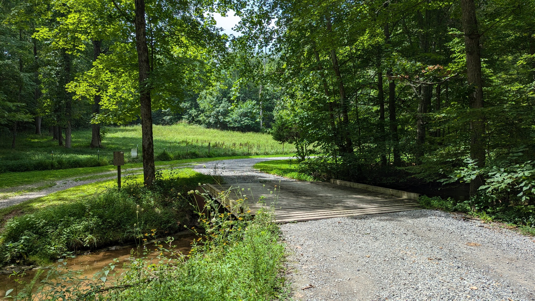 1099 N Boiling Springs Pvt Ct