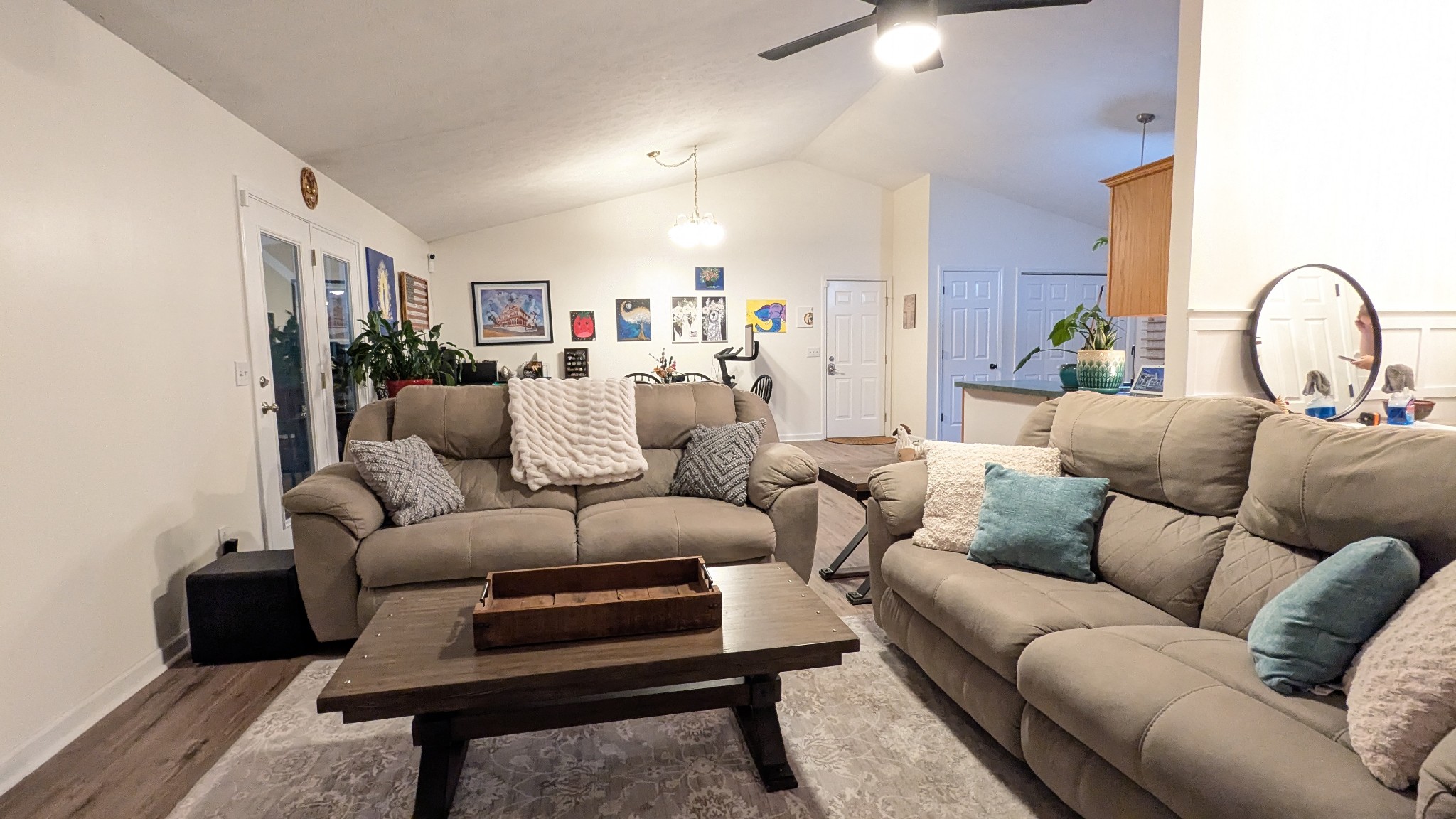1099 N Boiling Springs Pvt Ct