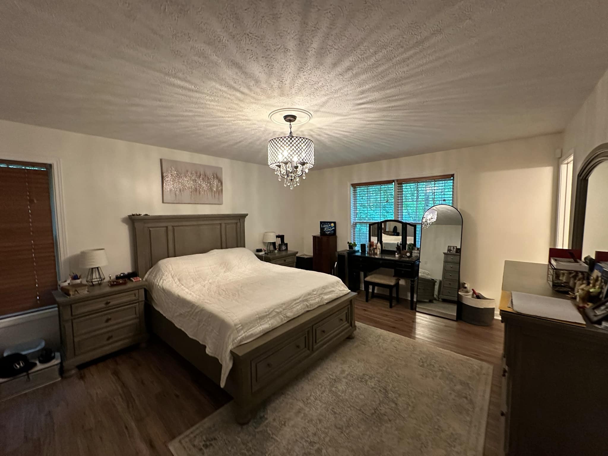 1099 N Boiling Springs Pvt Ct