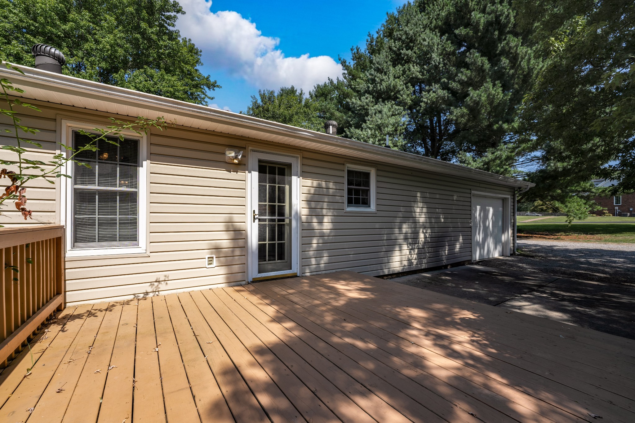 117 Hickory Hill Dr