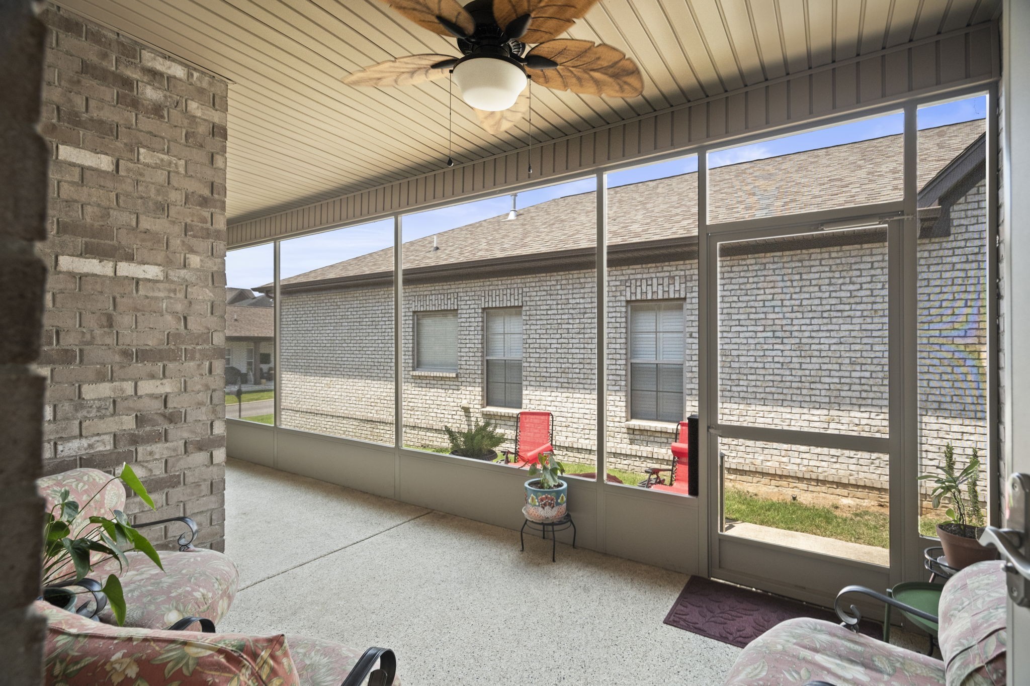 1108 S McMahan Dr