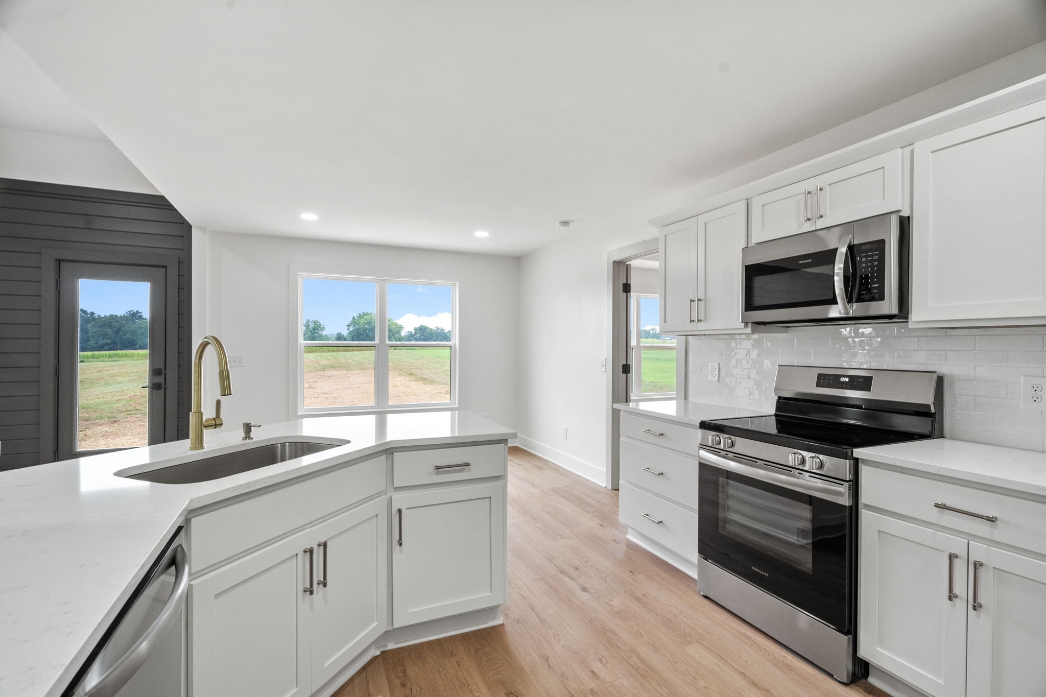 4401 Benson Rd