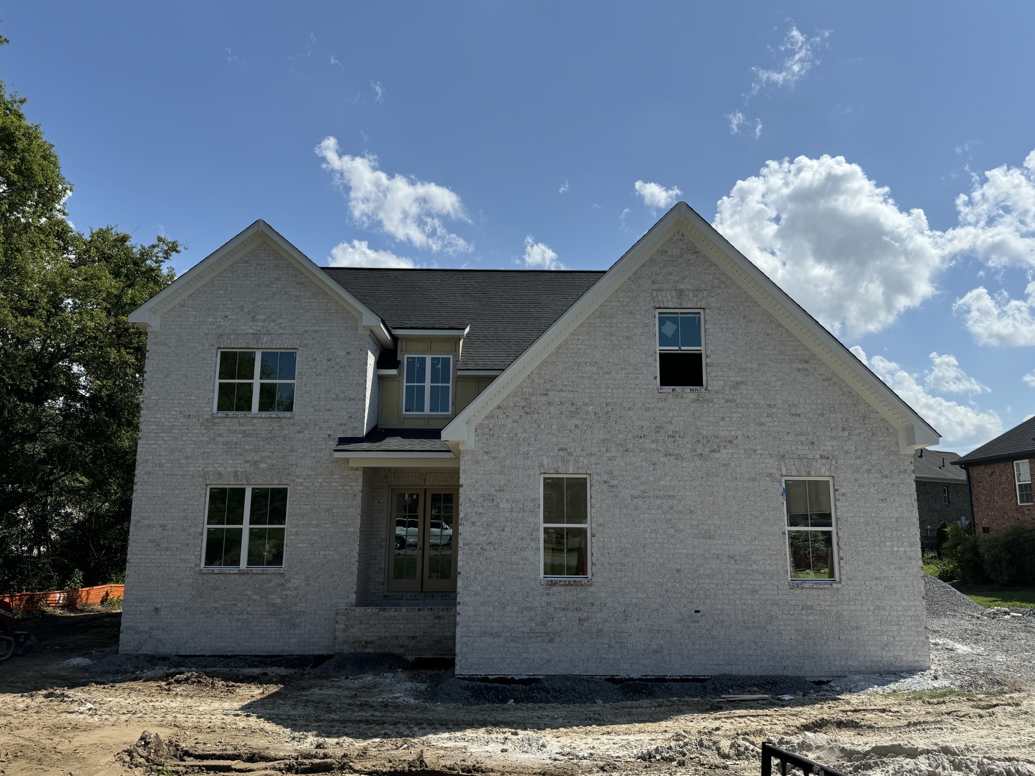 153 Grandview Cir
