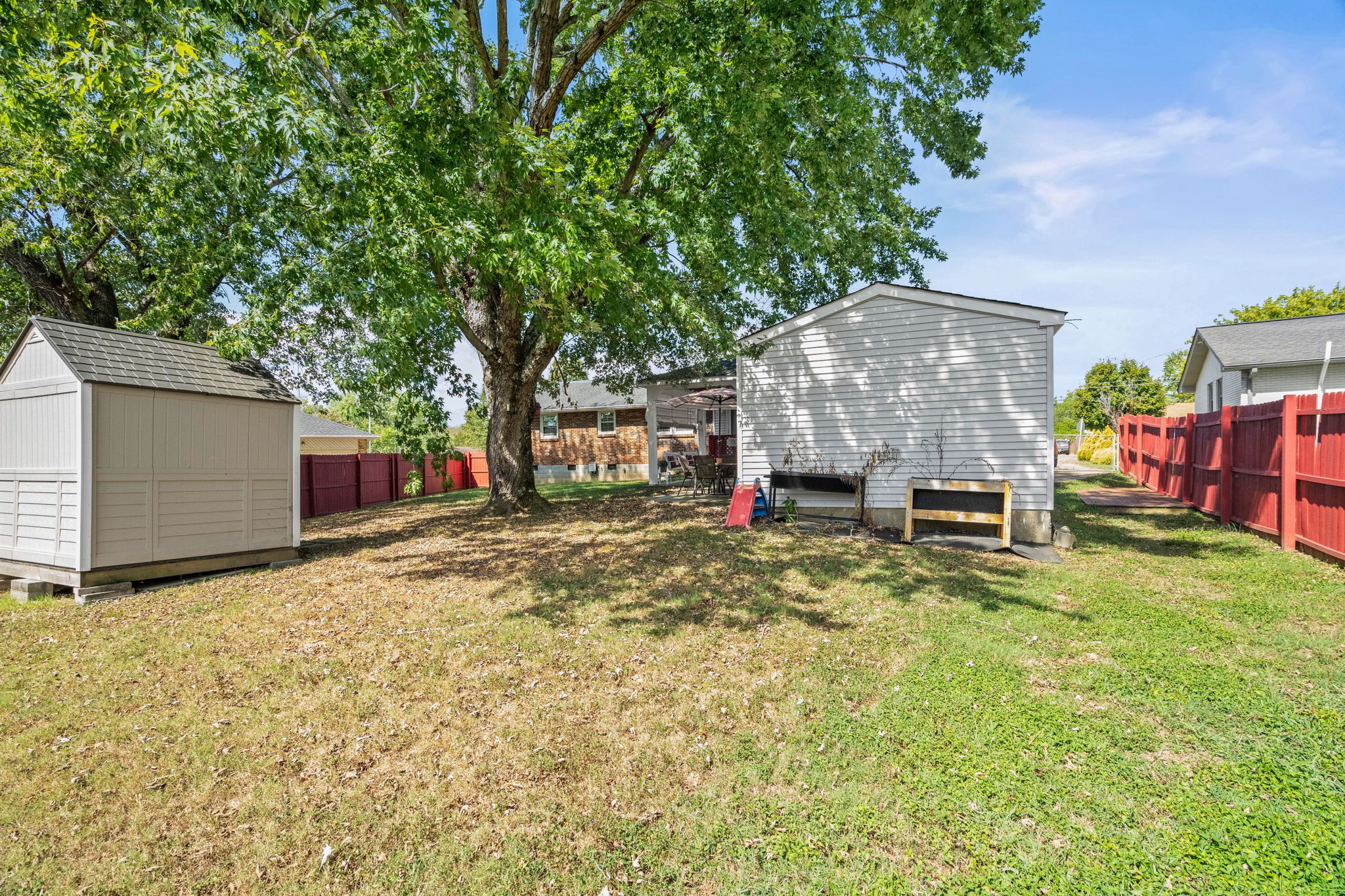 112 Scotch St