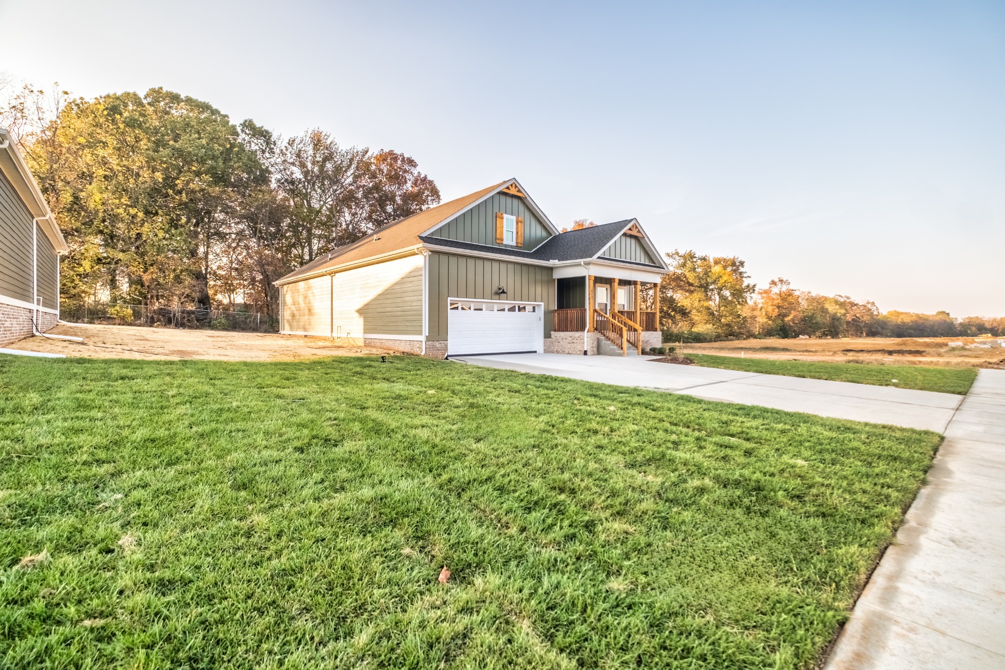829 Parkside Blvd