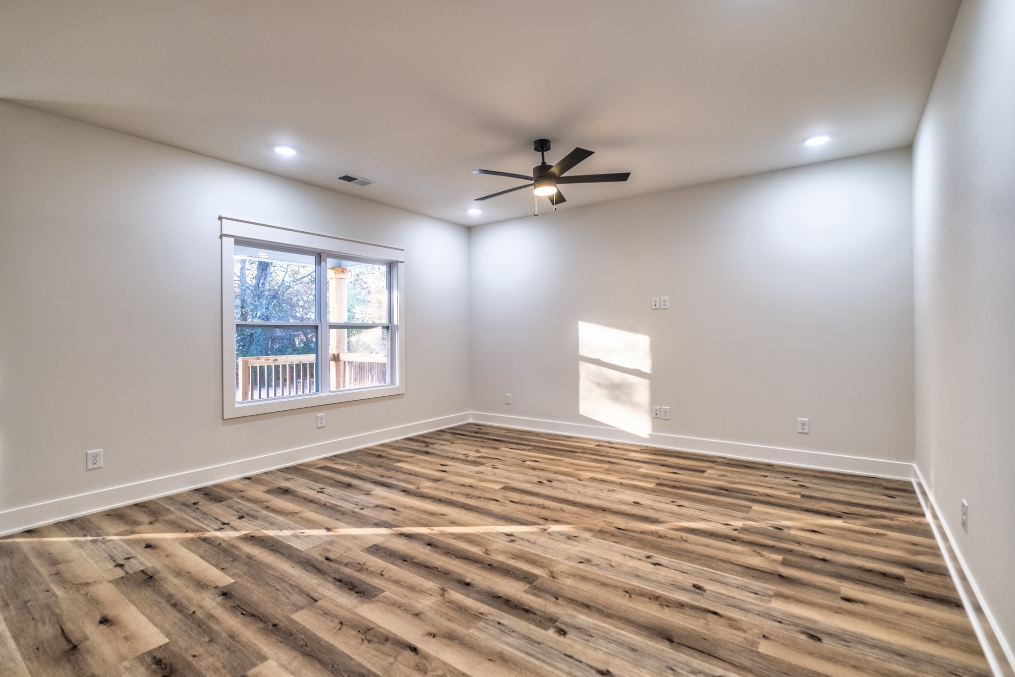 829 Parkside Blvd