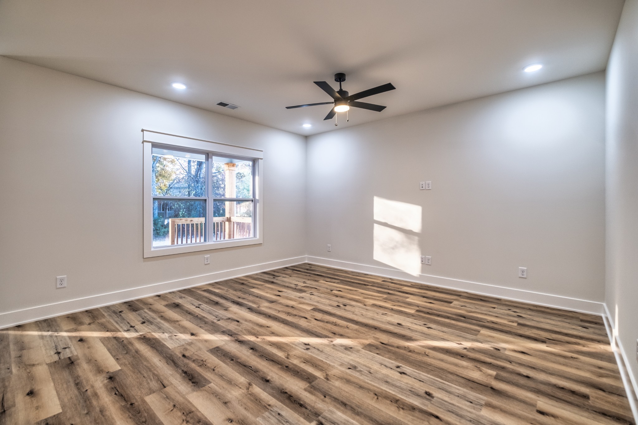 829 Parkside Blvd