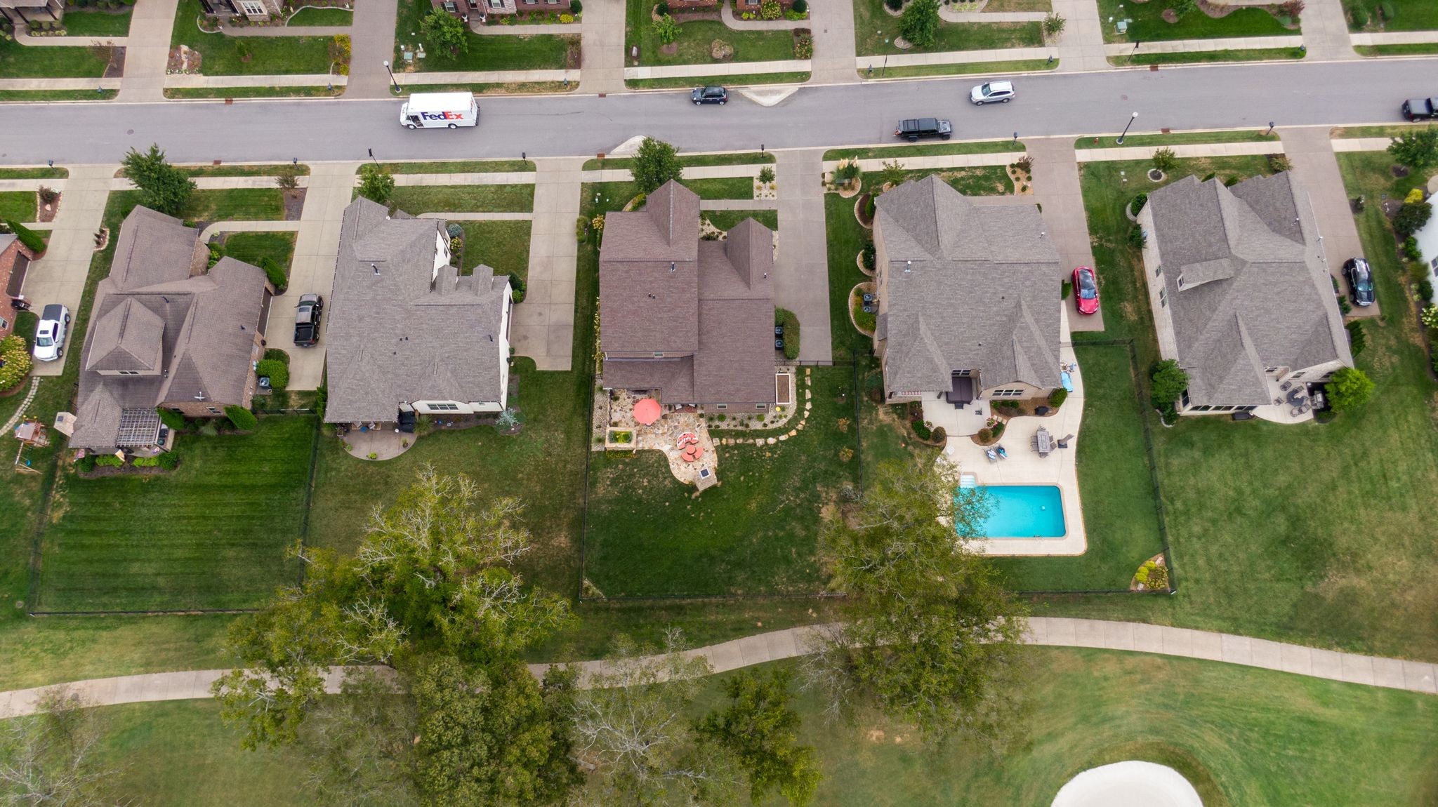 1084 Vinings Blvd