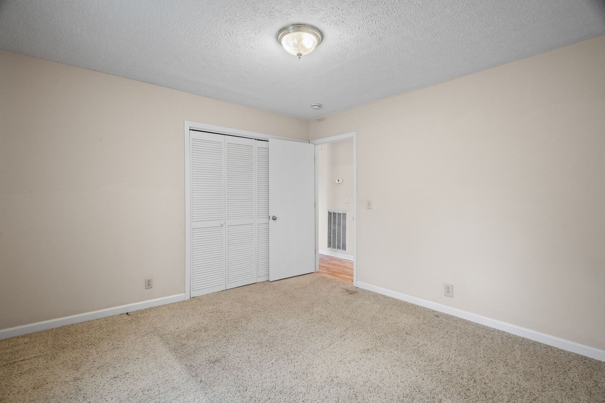 3001 Hwy 109 N
