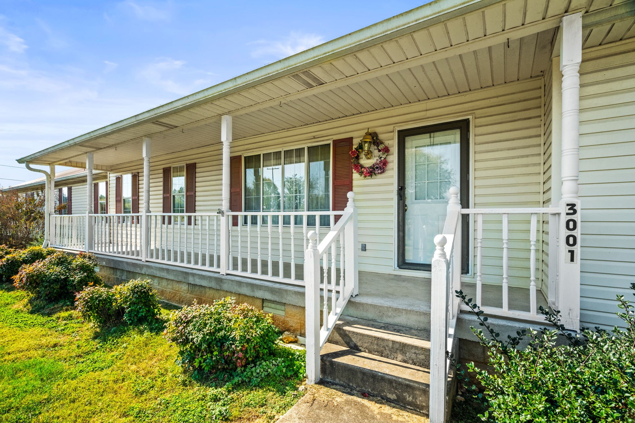 3001 Hwy 109 N
