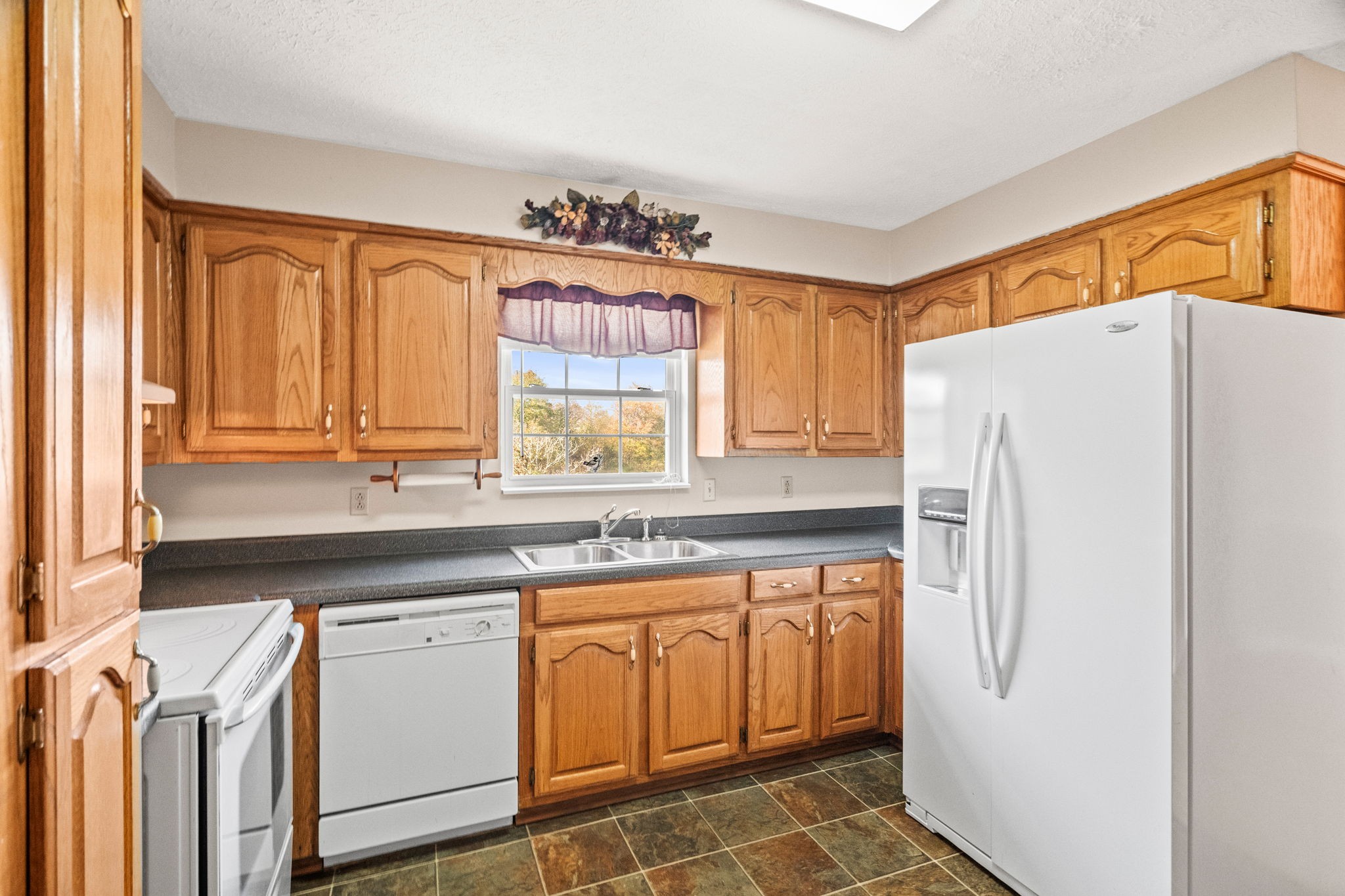3001 Hwy 109 N