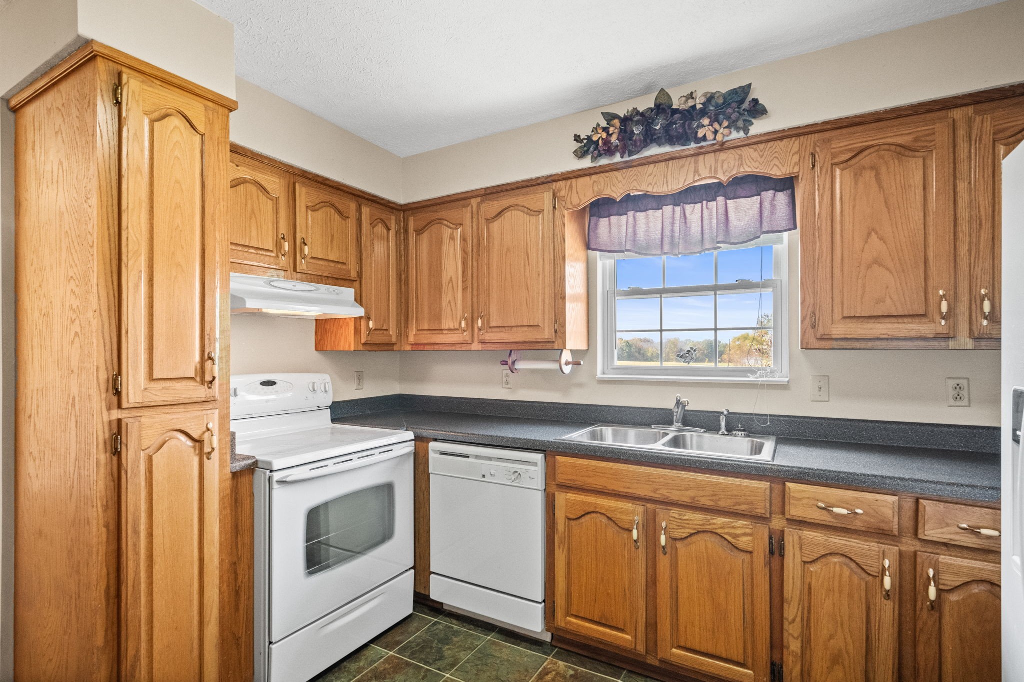 3001 Hwy 109 N