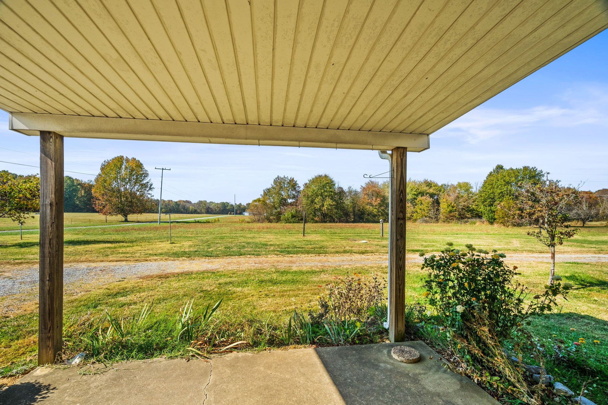 3001 Hwy 109 N