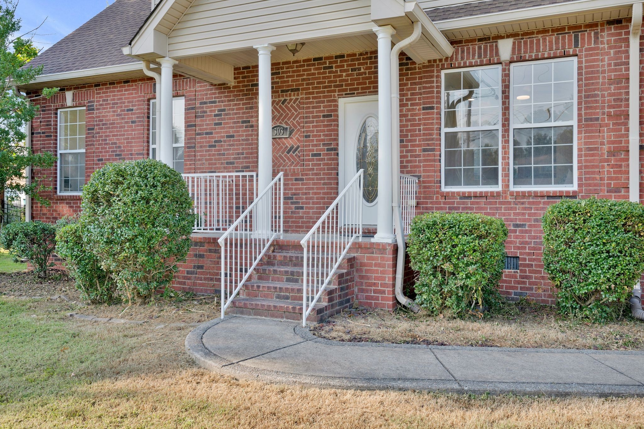 303 Fieldstone Dr