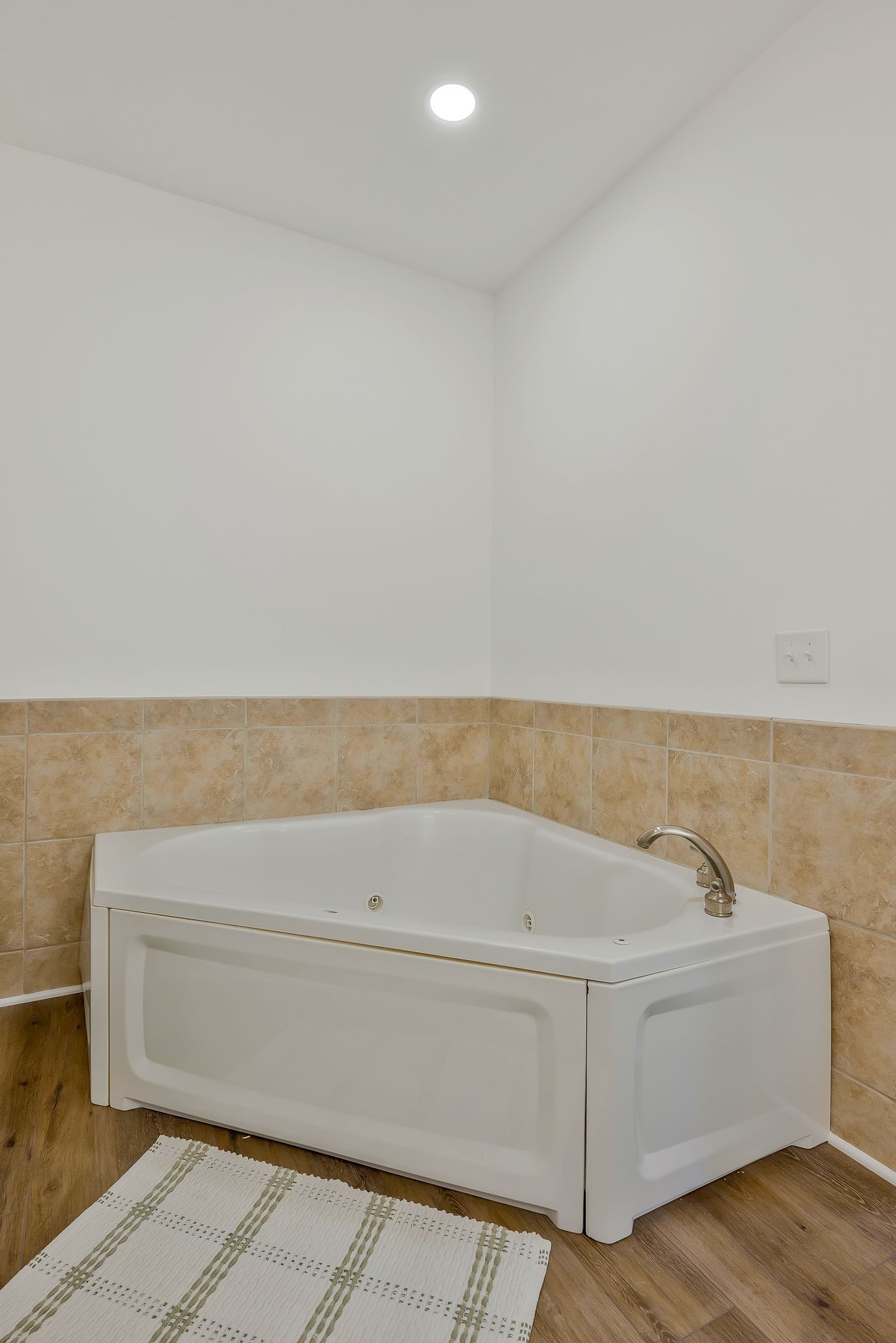 303 Fieldstone Dr
