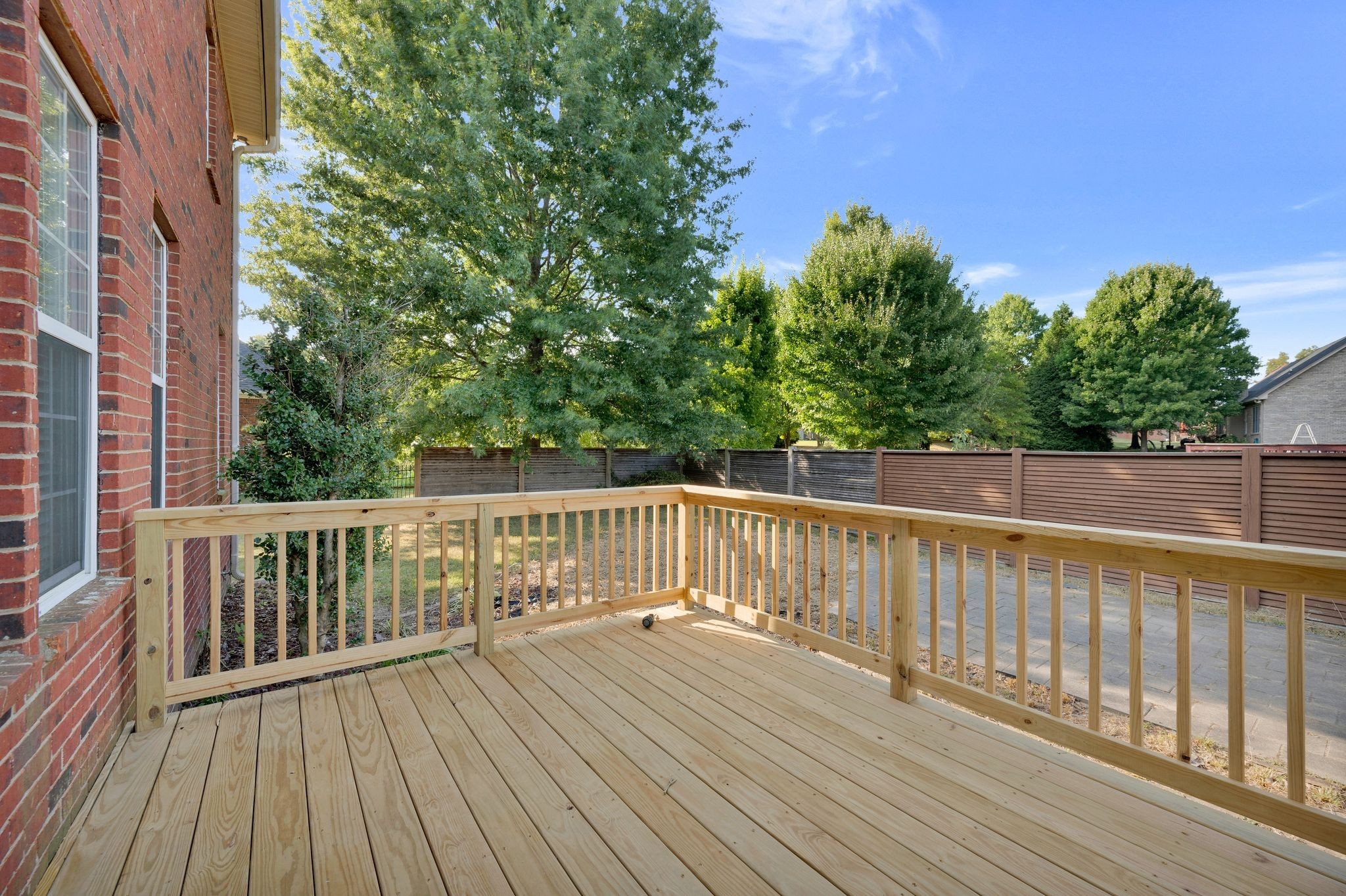 303 Fieldstone Dr