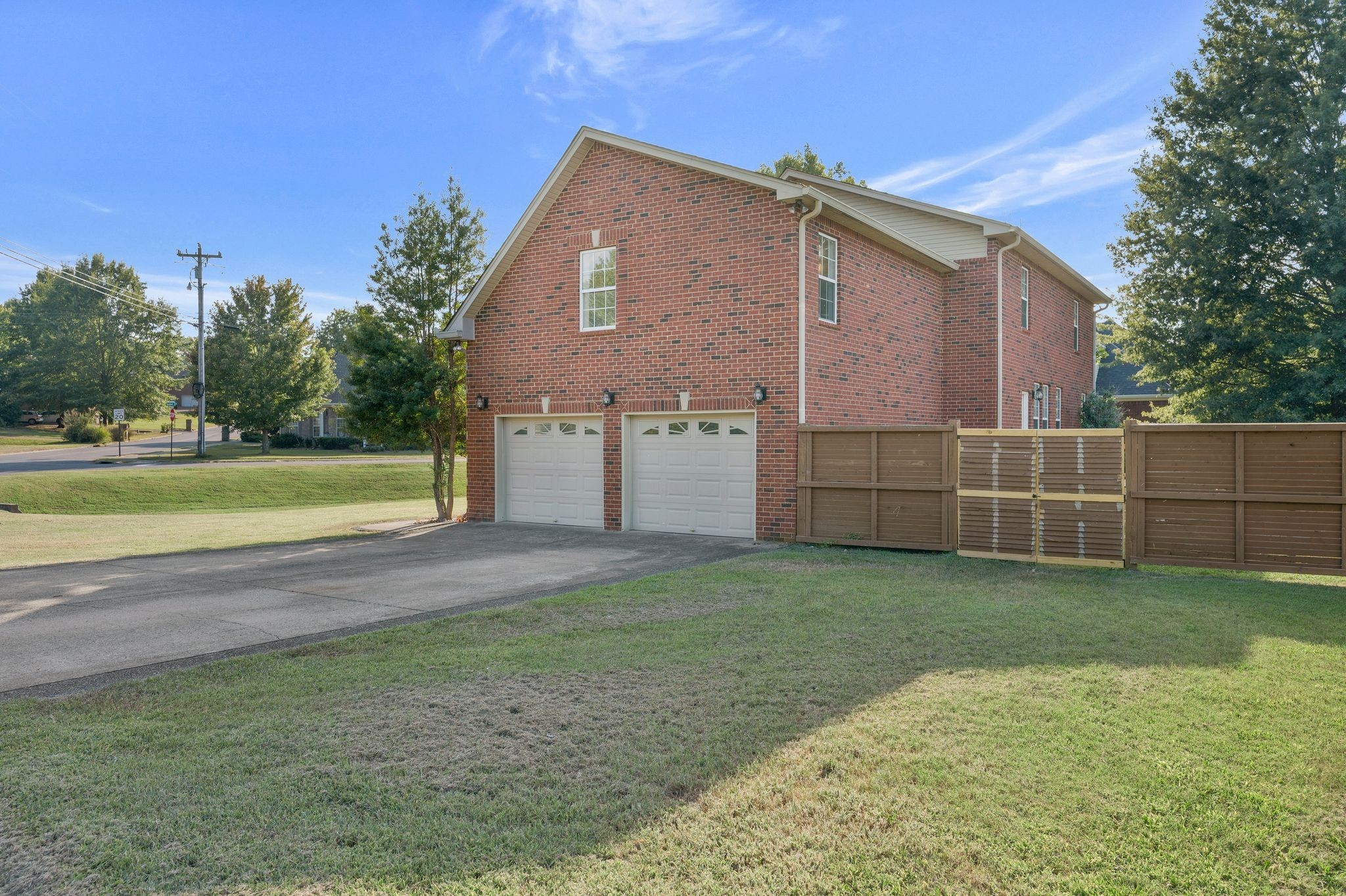 303 Fieldstone Dr