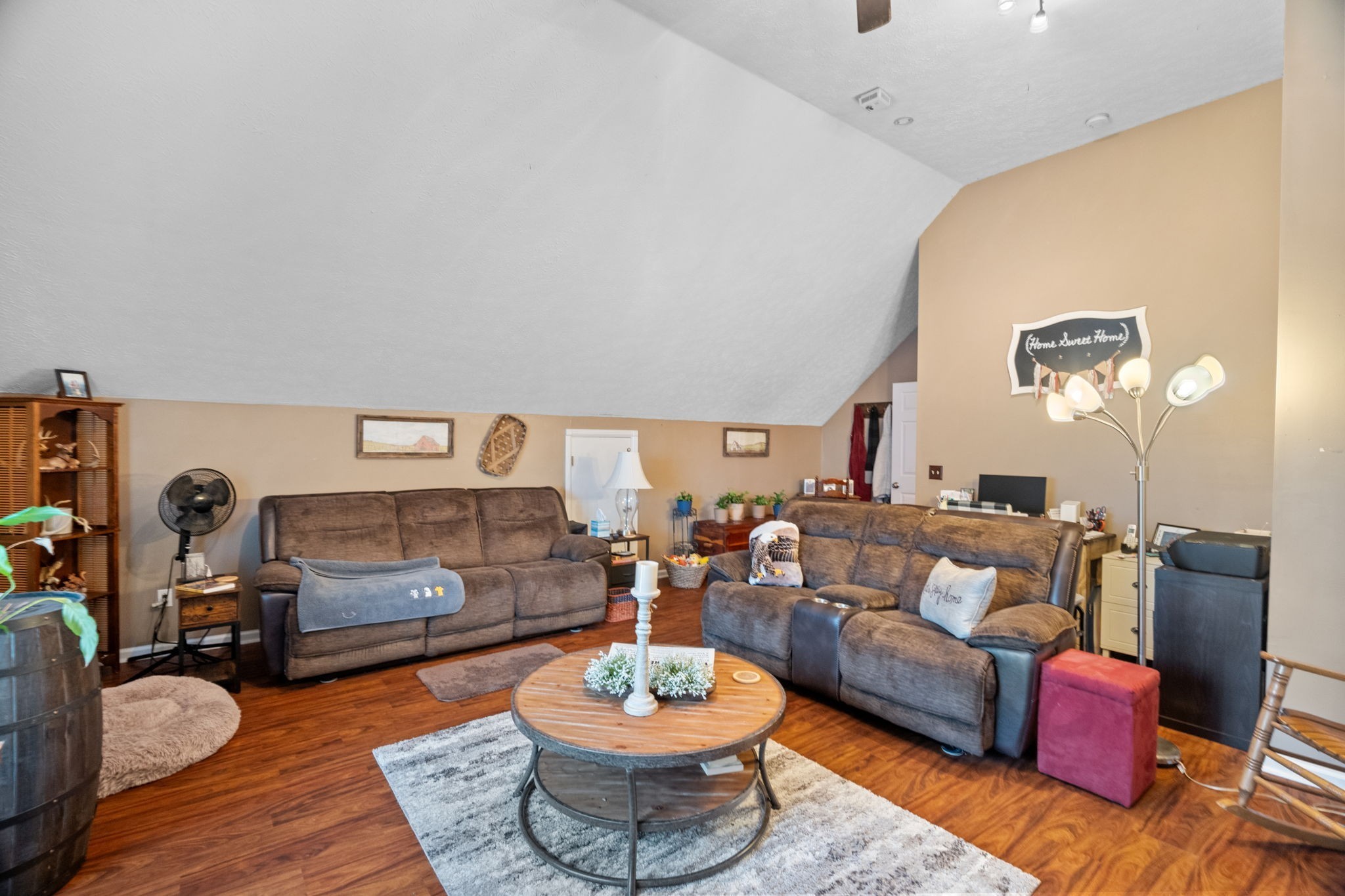 108 Lyon Dr