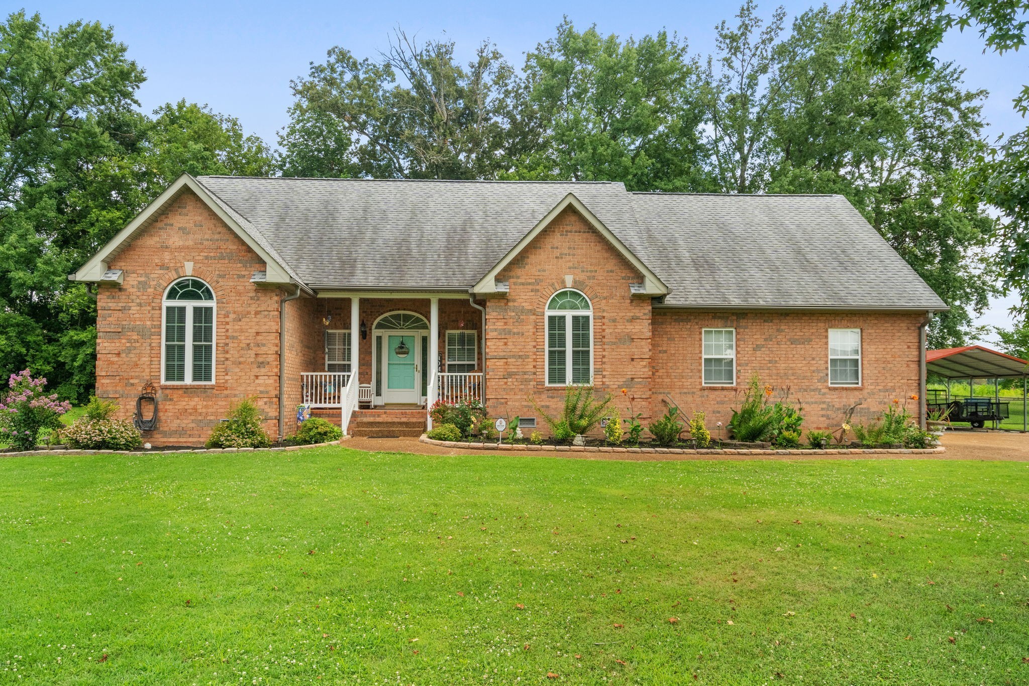 108 Lyon Dr