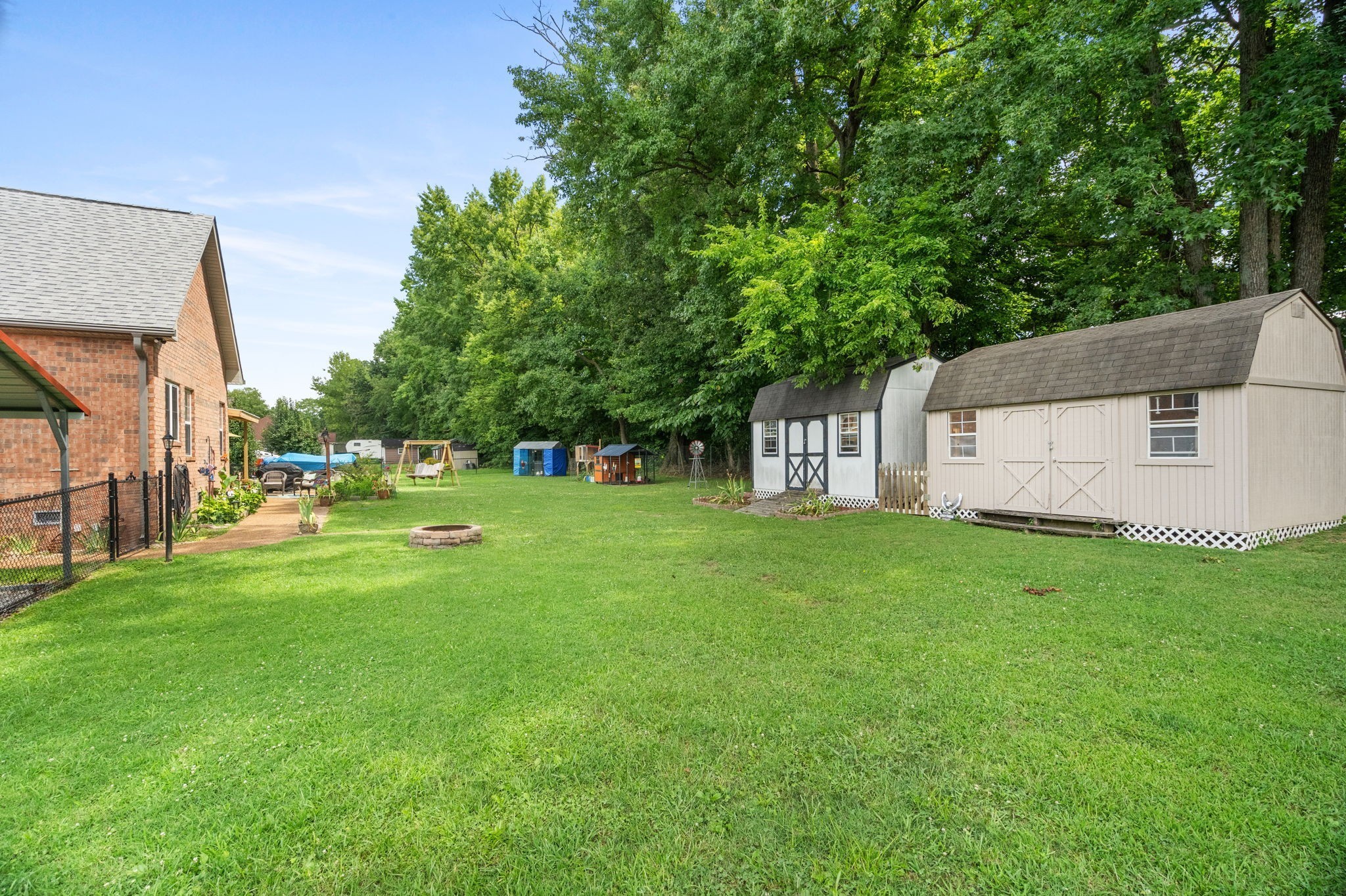 108 Lyon Dr